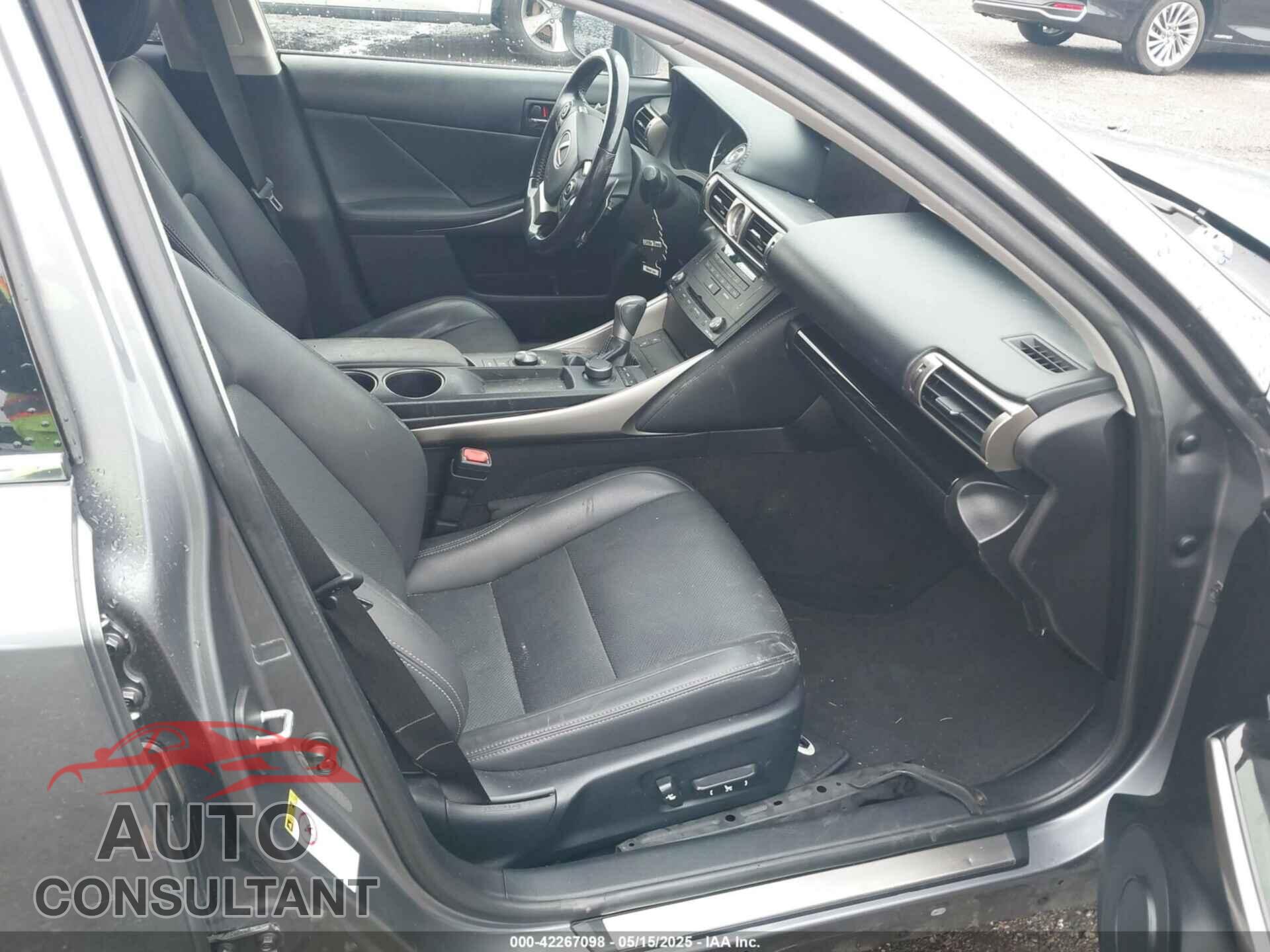 LEXUS IS 250 2015 - JTHCF1D22F5026686