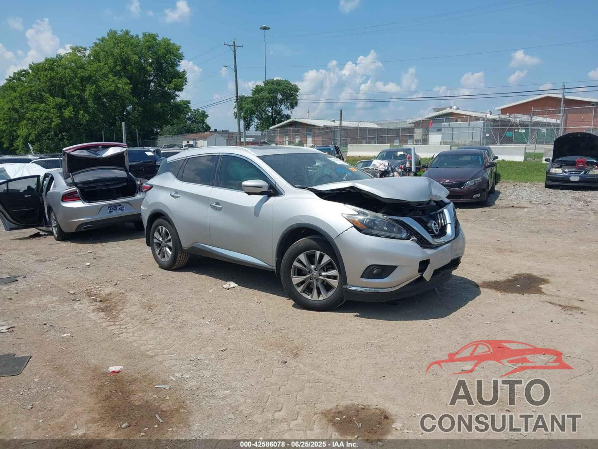 NISSAN MURANO 2018 - 5N1AZ2MG5JN137013