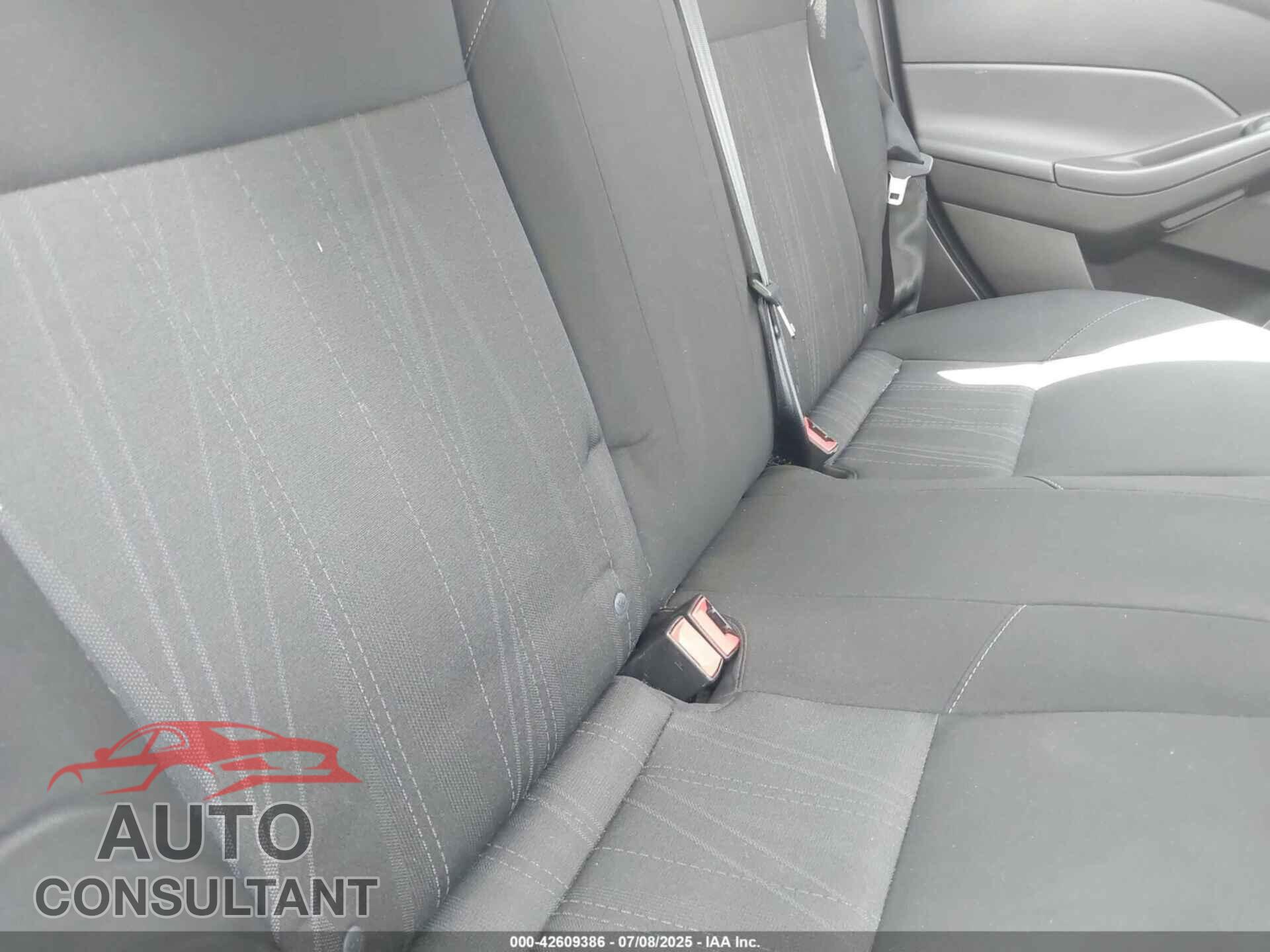FORD FOCUS 2017 - 1FADP3FE7HL335113