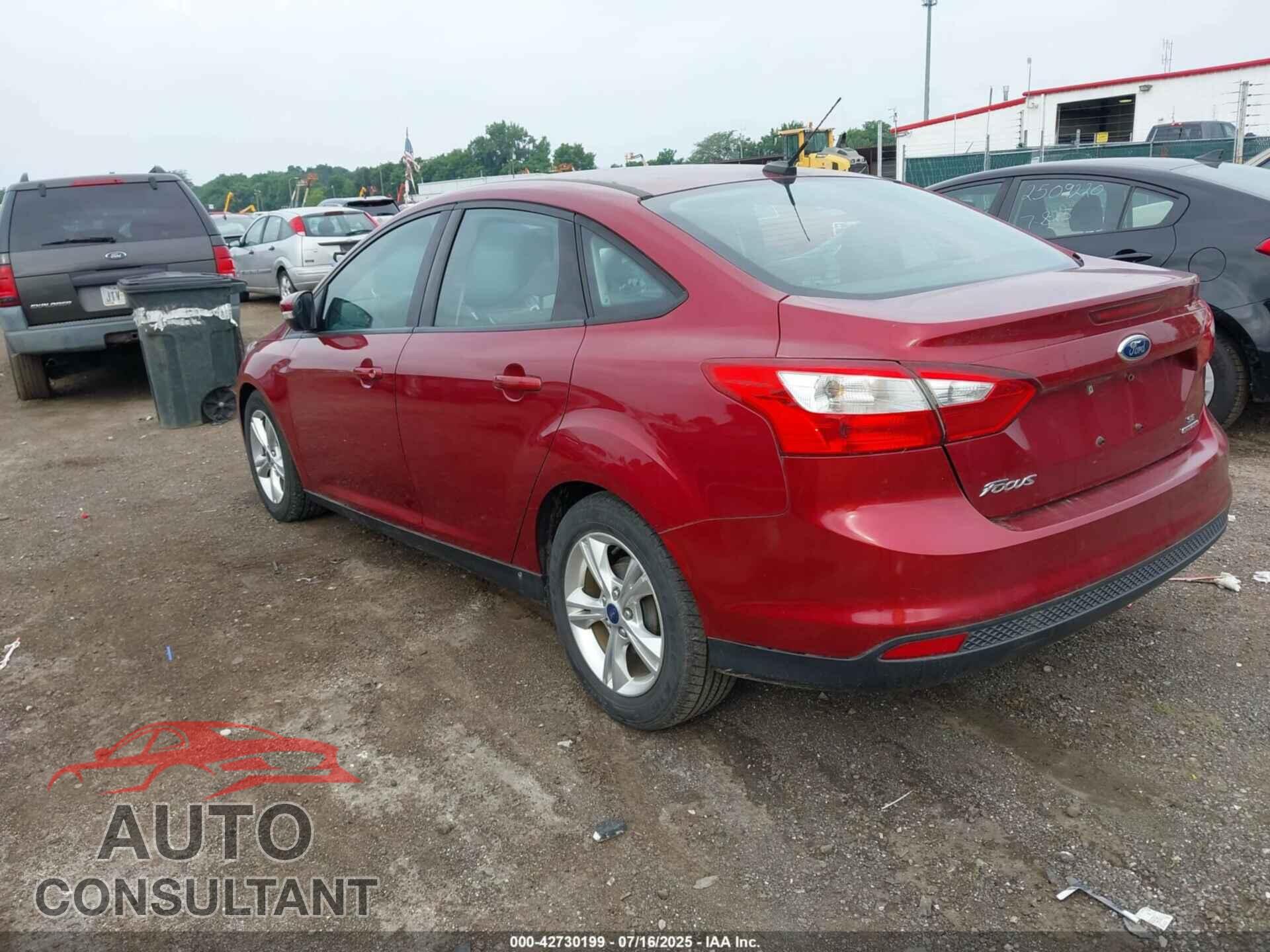 FORD FOCUS 2014 - 1FADP3F24EL182434