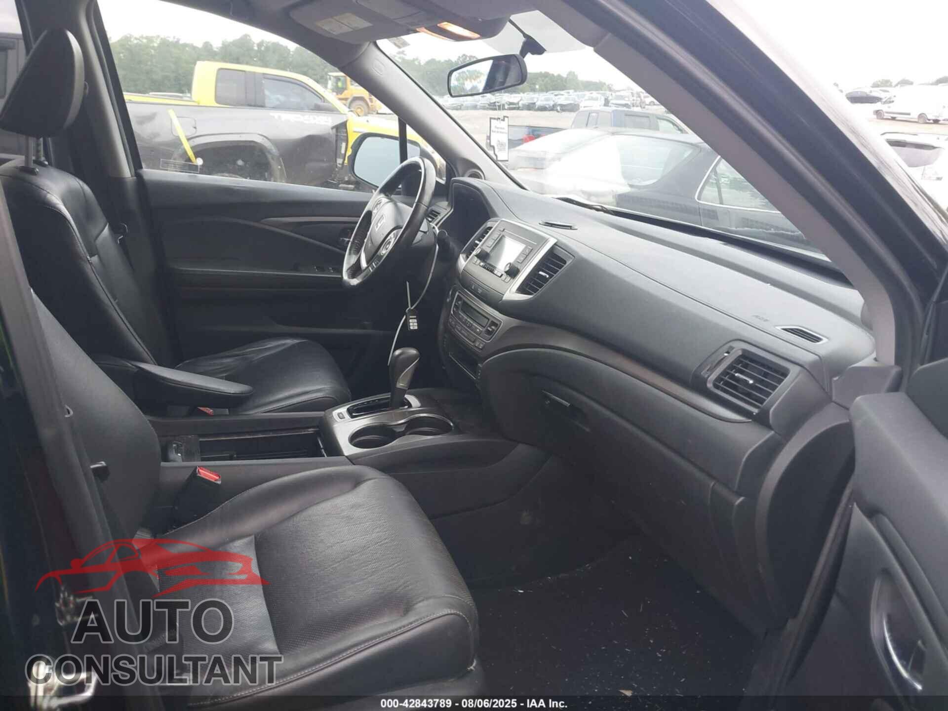 HONDA RIDGELINE 2017 - 5FPYK2F54HB011342