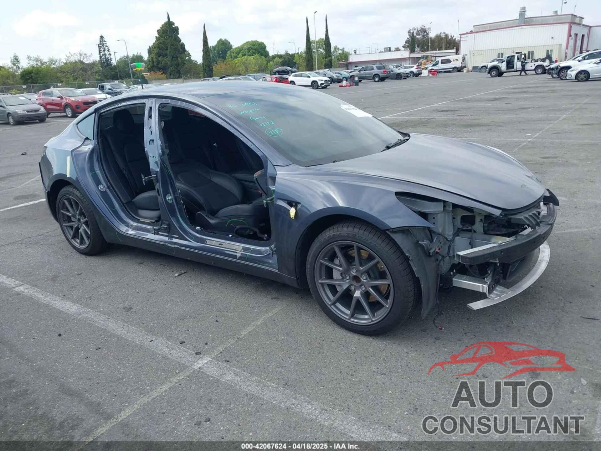 TESLA MODEL 3 2023 - 5YJ3E1EA4PF410060