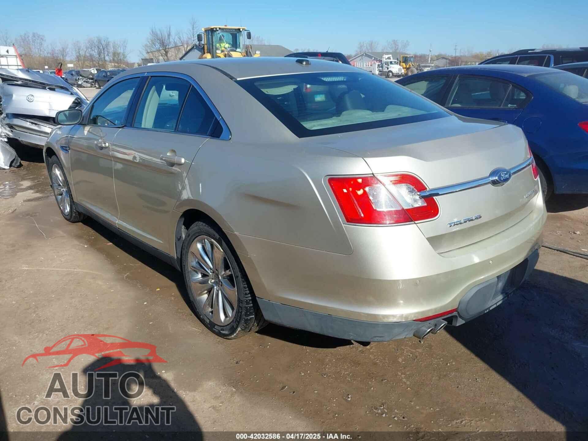 FORD TAURUS 2011 - 1FAHP2FW4BG103816