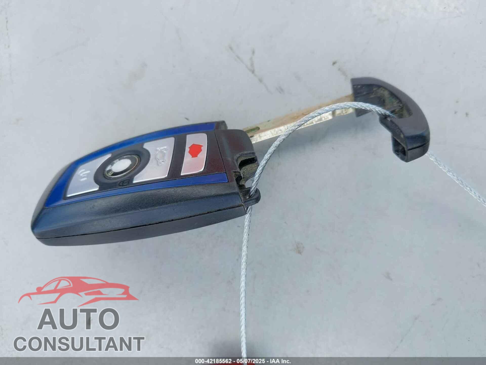 BMW 328I 2015 - WBA3B3C5XFF547067