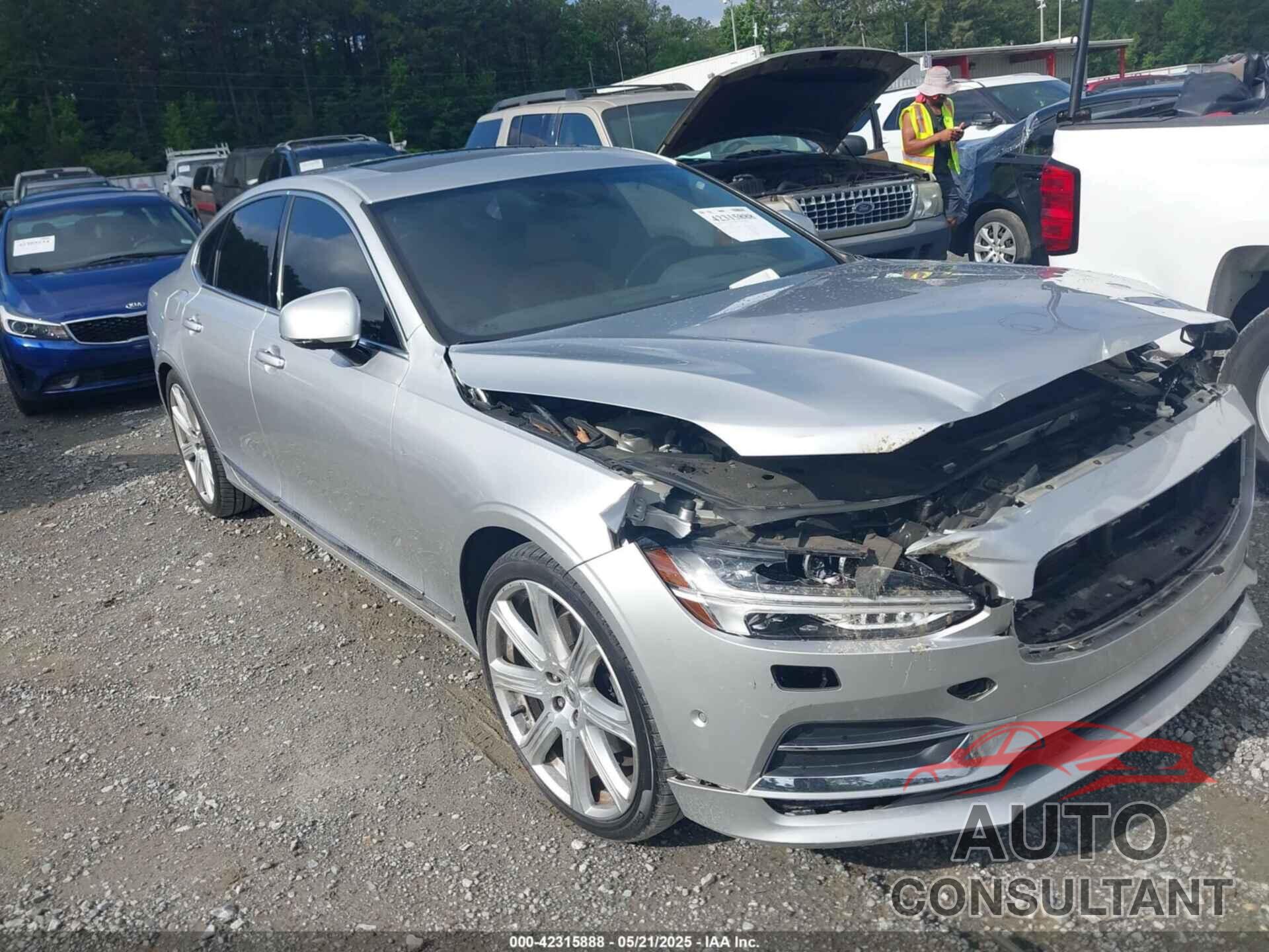 VOLVO S90 2017 - YV1102AL7H1016141