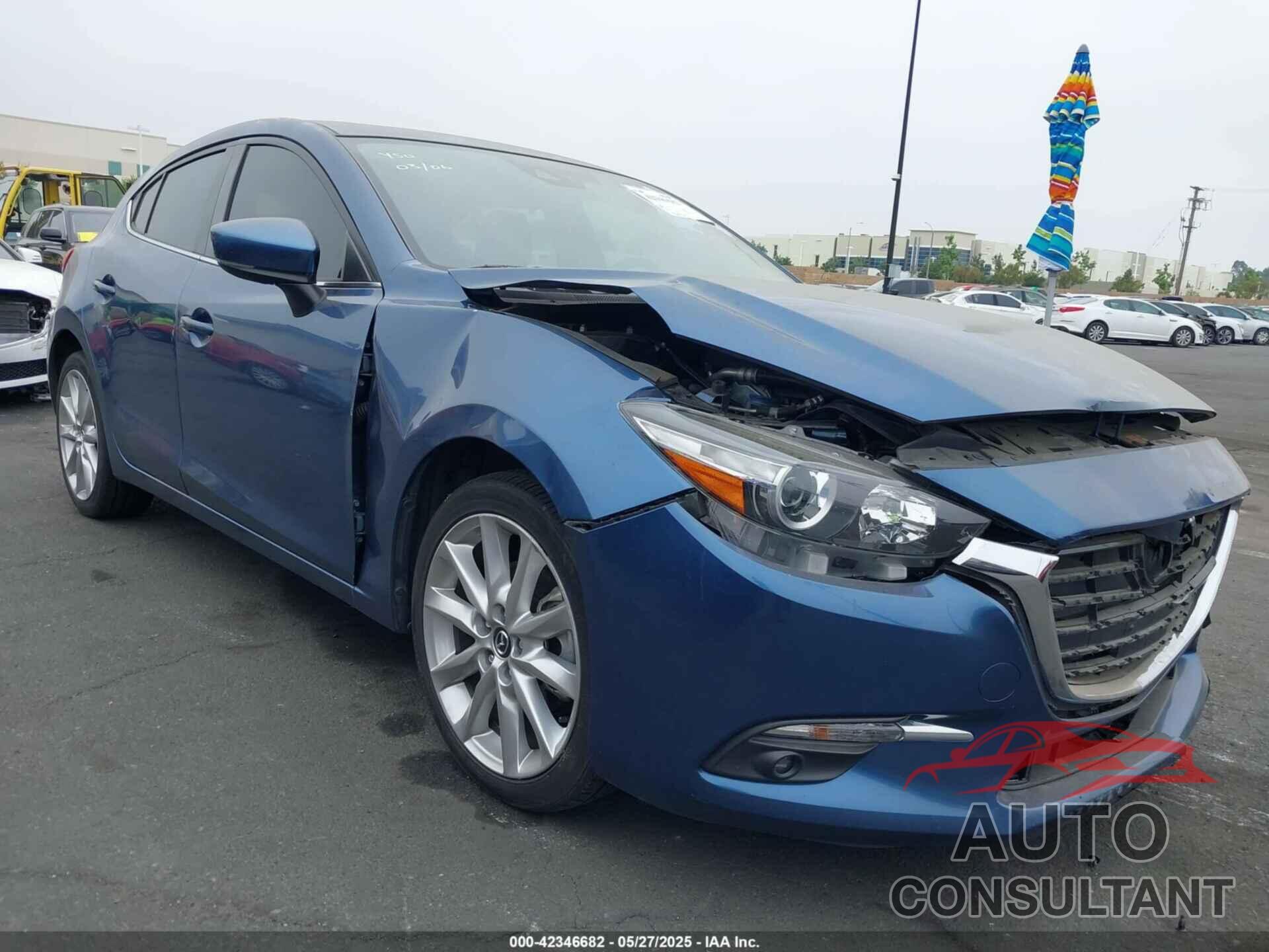 MAZDA MAZDA3 2017 - JM1BN1M33H1121647