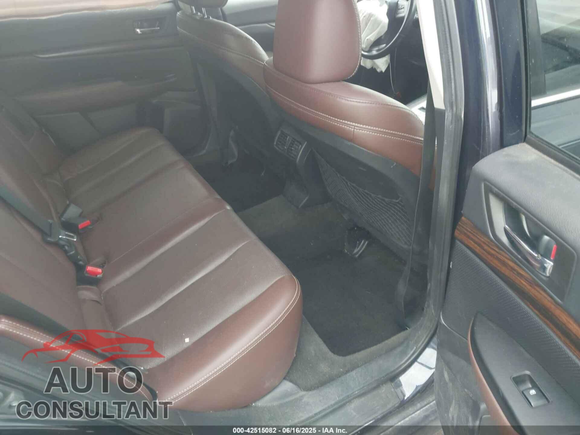 SUBARU OUTBACK 2014 - 4S4BRBPC0E3240953