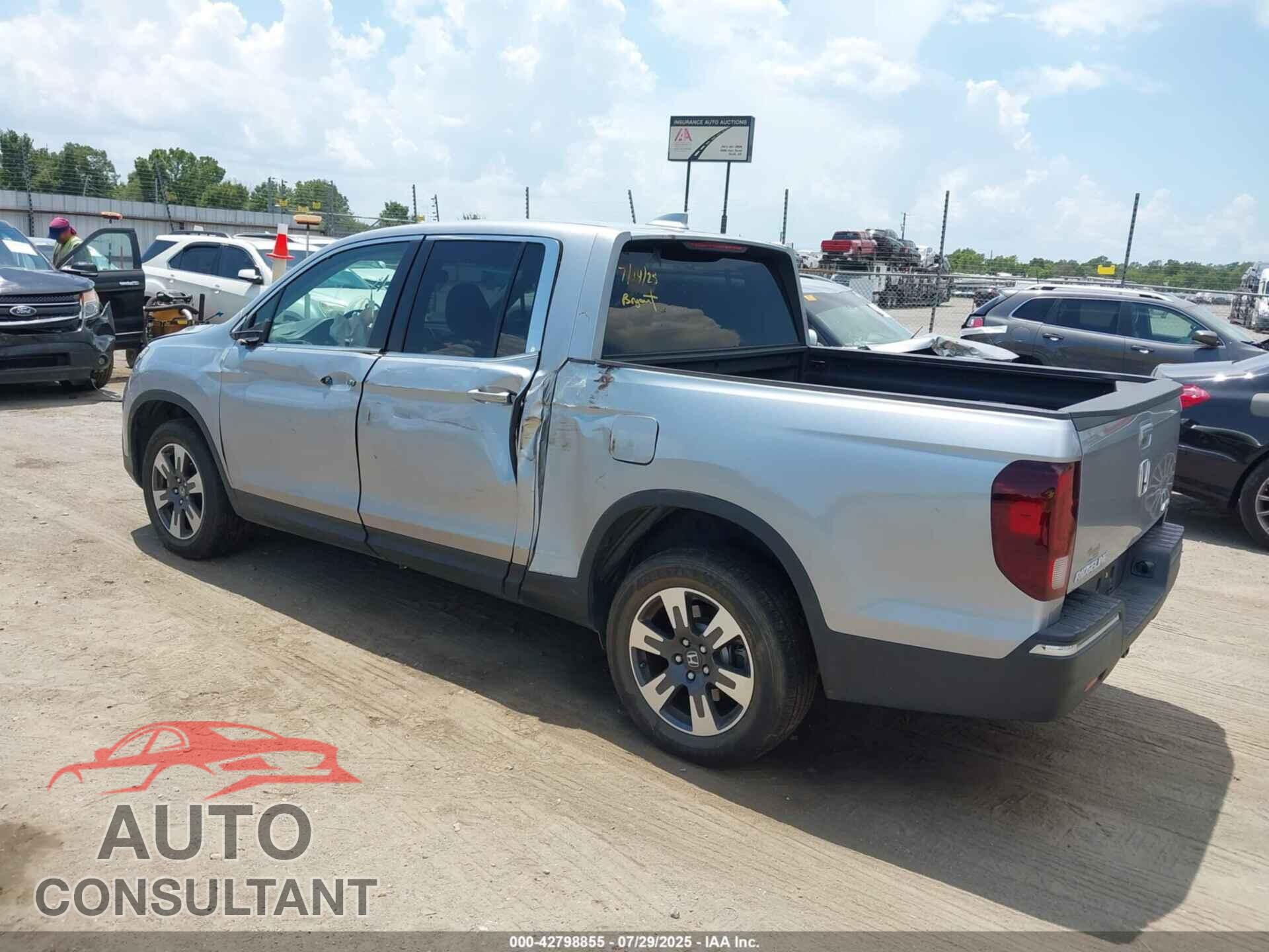 HONDA RIDGELINE 2017 - 5FPYK3F66HB036029