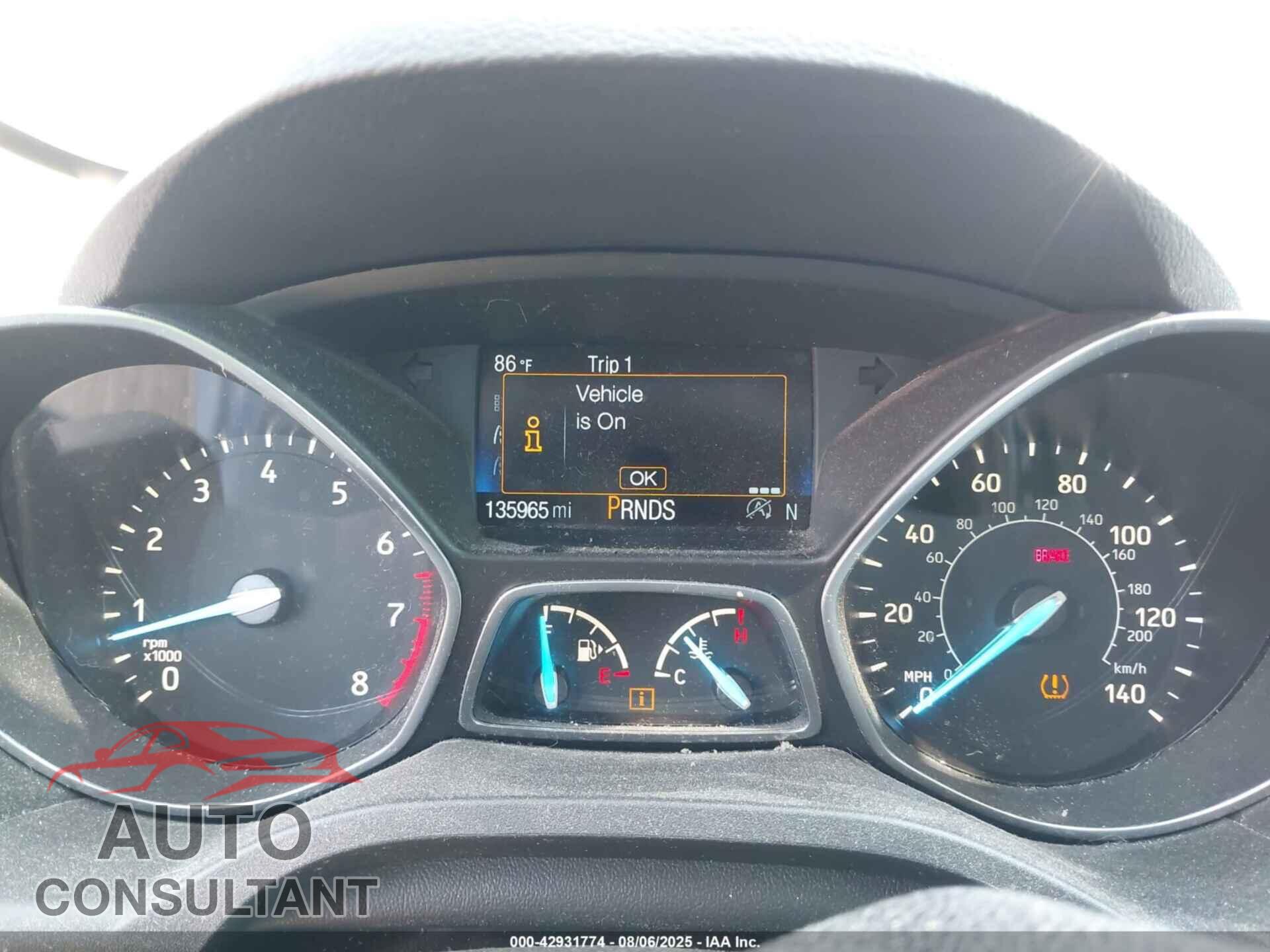 FORD ESCAPE 2019 - 1FMCU0GD4KUC02471