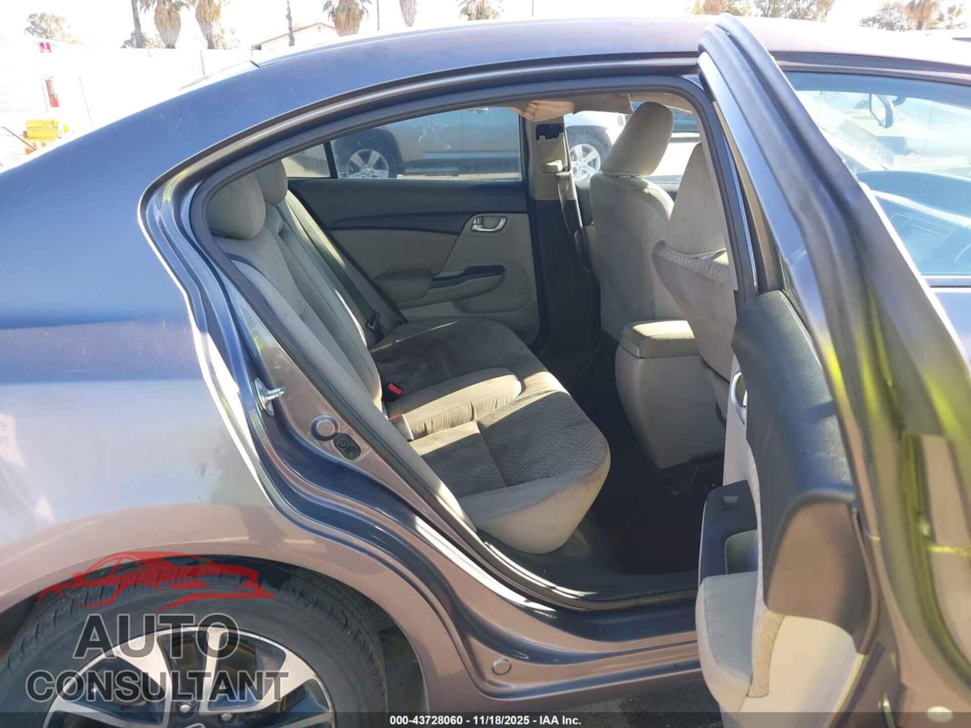 HONDA CIVIC 2014 - 19XFB2F8XEE258747