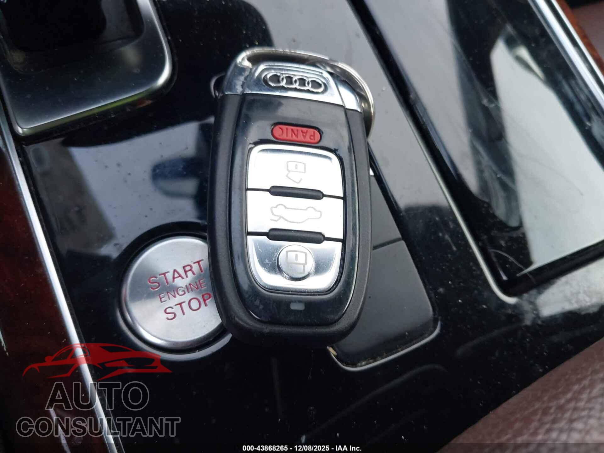 AUDI A8 L 2011 - WAURVAFD1BN015084