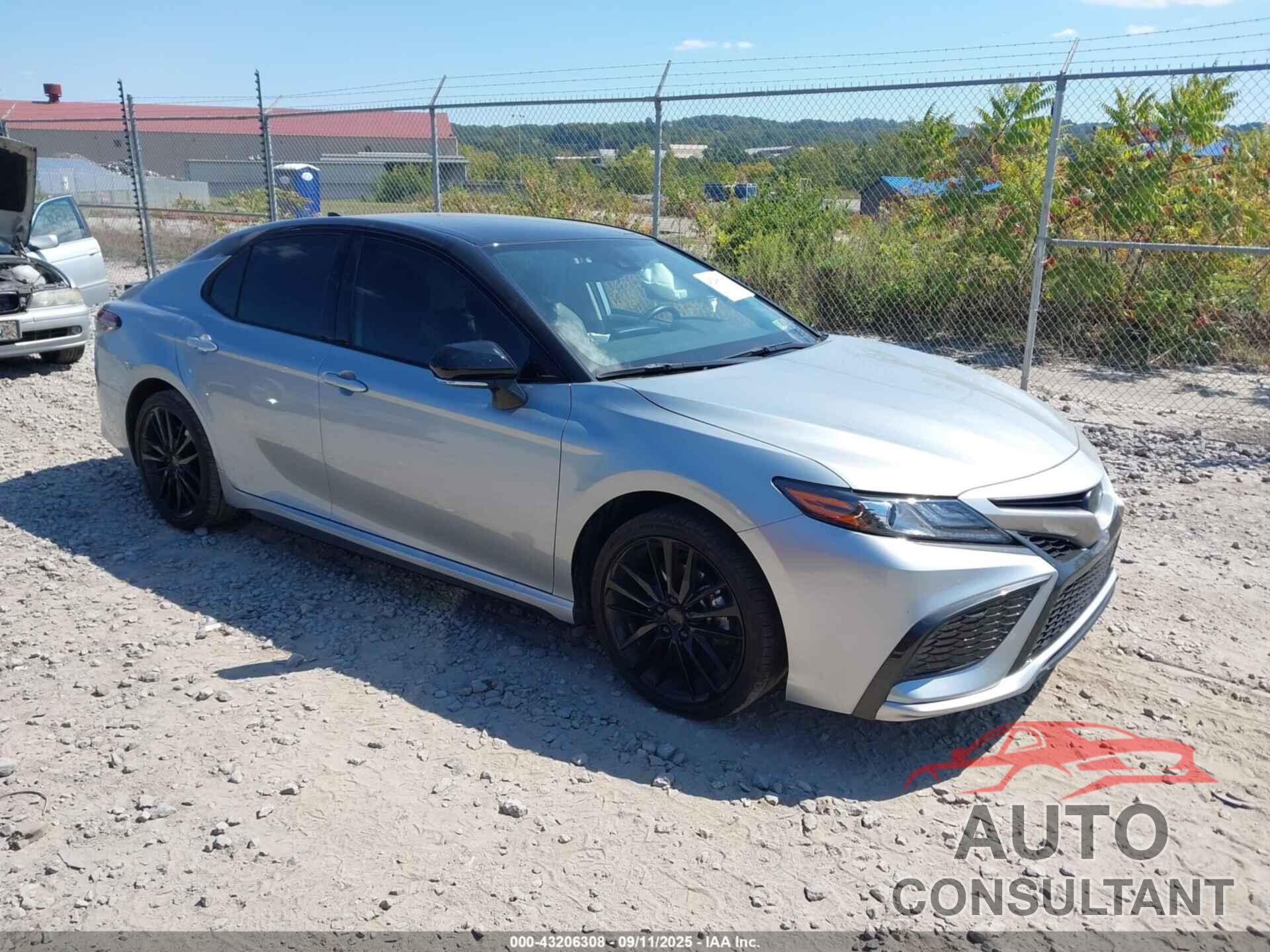 TOYOTA CAMRY 2023 - 4T1K61BK1PU102403