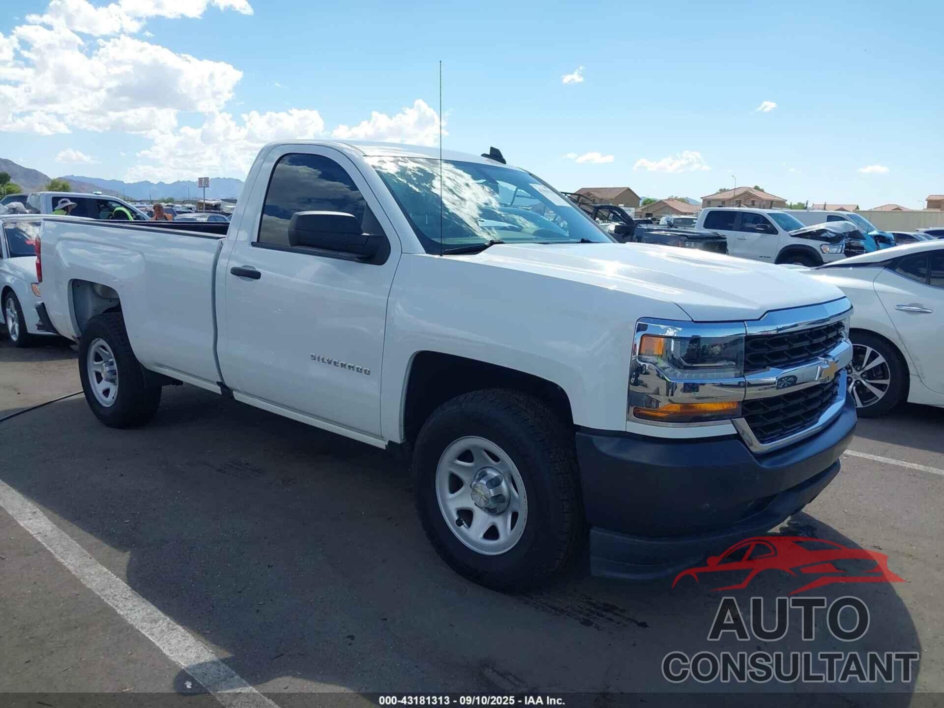 CHEVROLET SILVERADO 1500 2018 - 1GCNCNEC8JZ347523