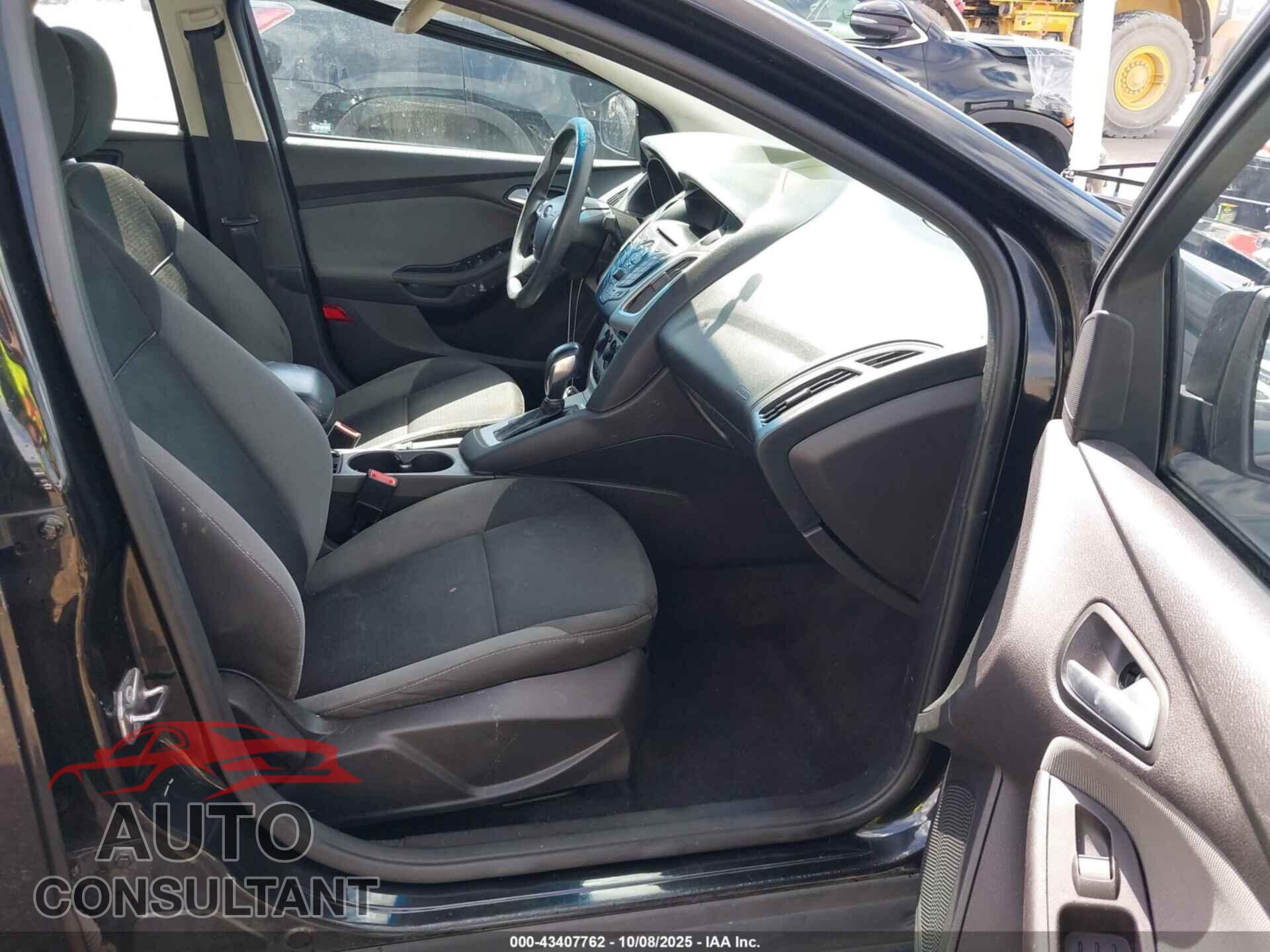 FORD FOCUS 2014 - 1FADP3F21EL406288