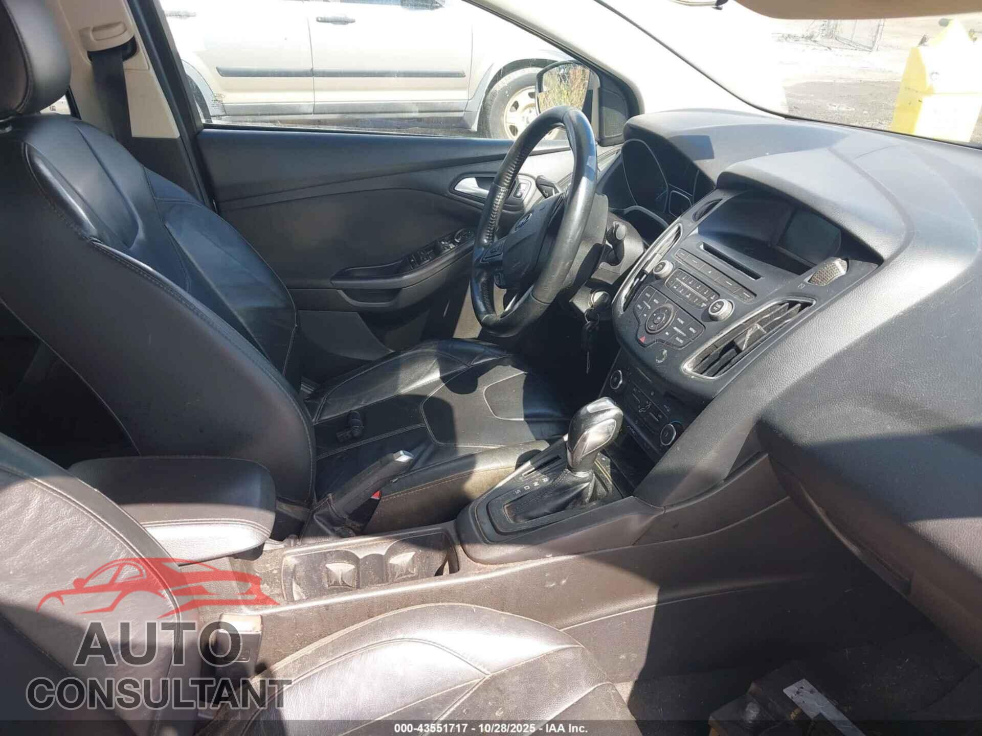 FORD FOCUS 2016 - 1FADP3F24GL320976