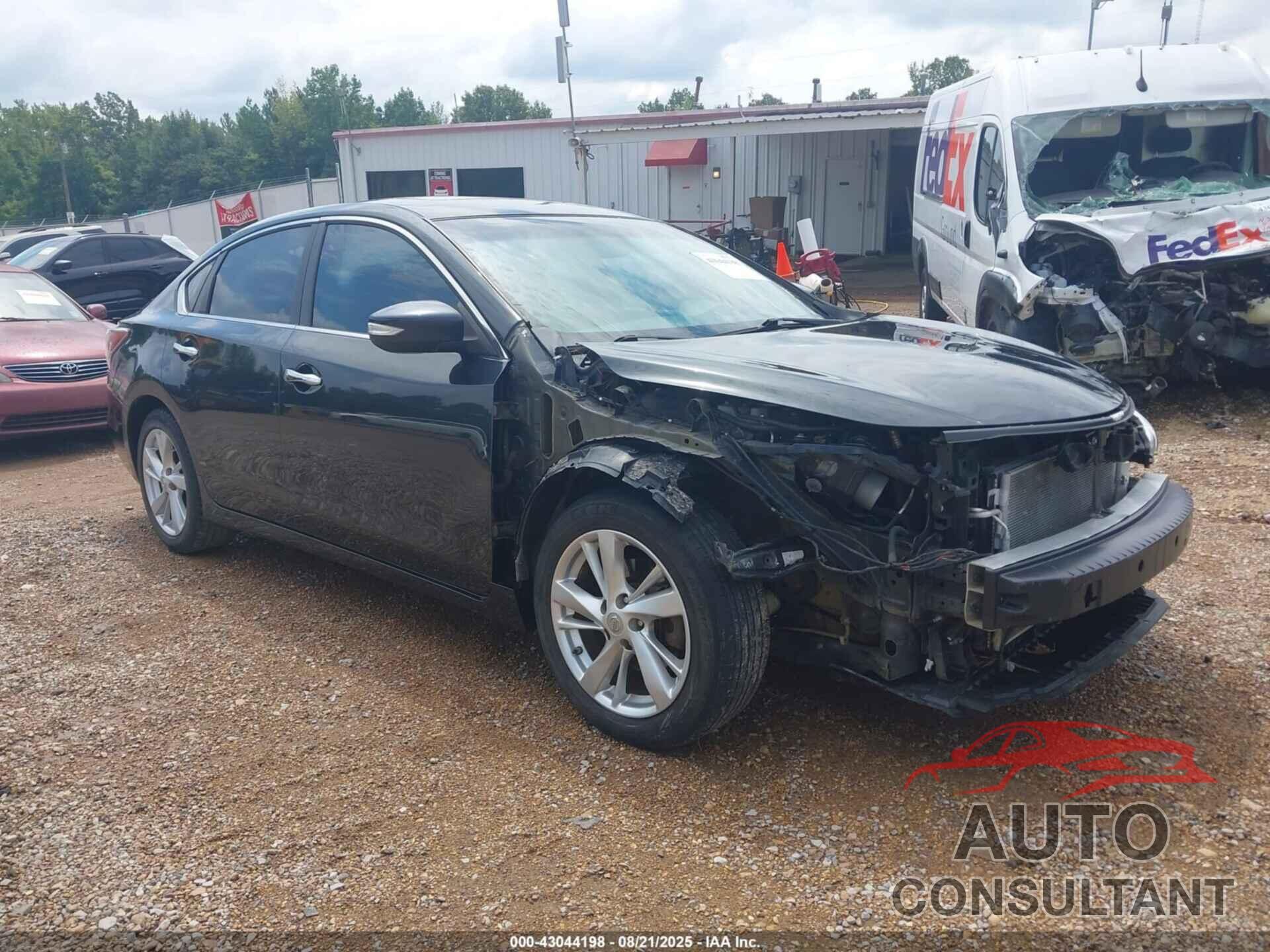 NISSAN ALTIMA 2013 - 1N4AL3AP4DN483810