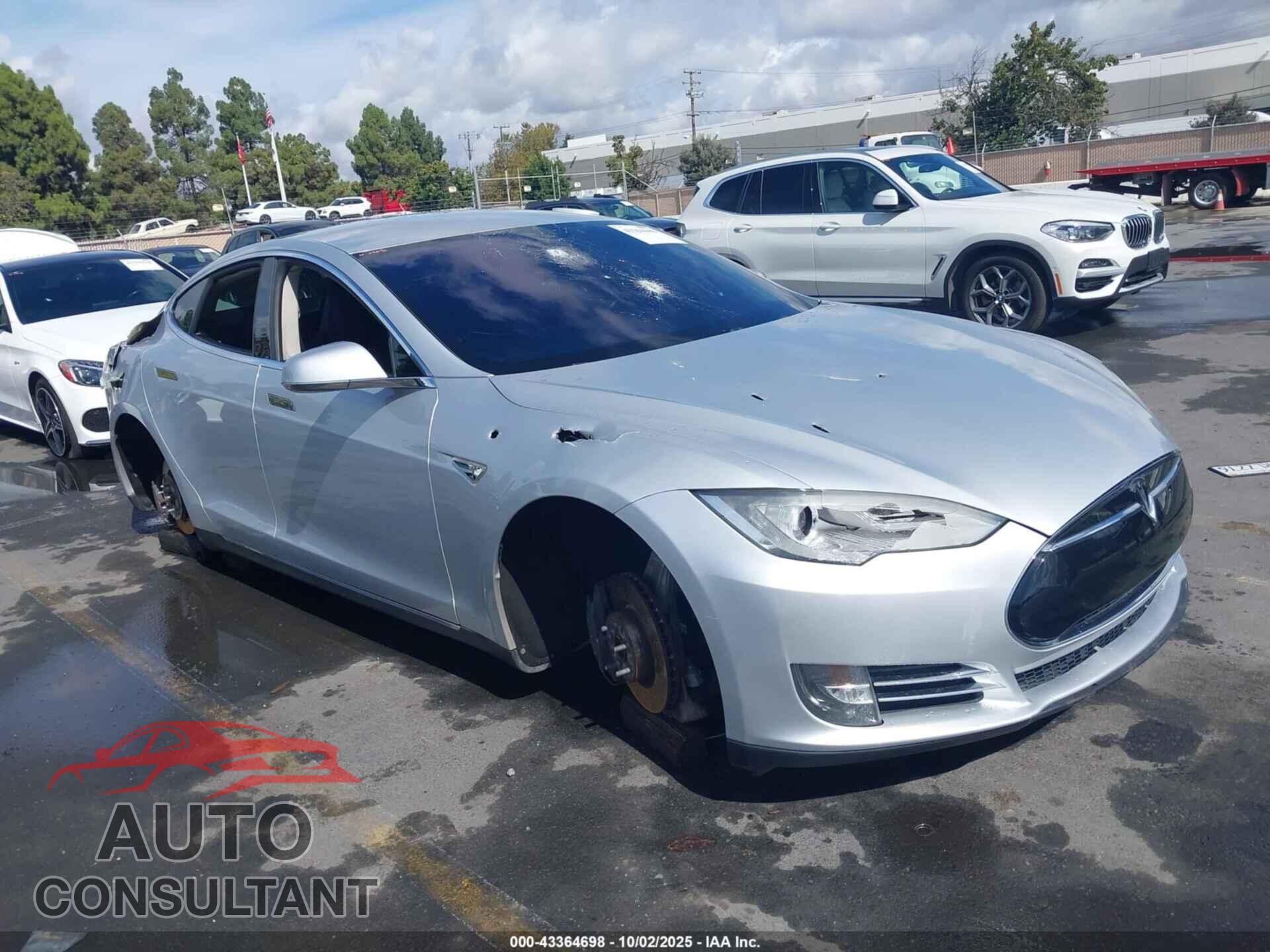 TESLA MODEL S 2012 - 5YJSA1DN3CFP01204