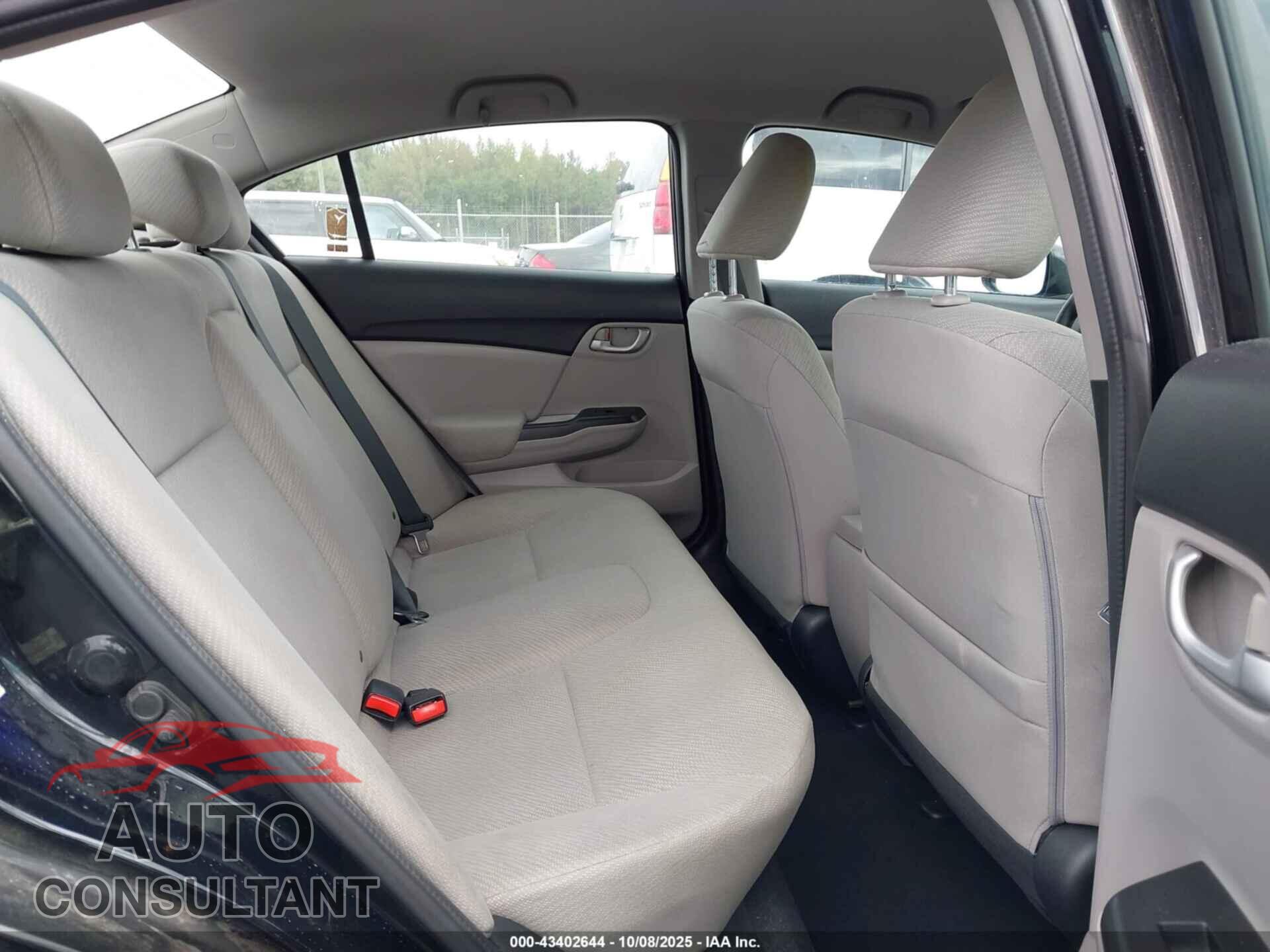 HONDA CIVIC 2013 - 19XFB2F58DE007035