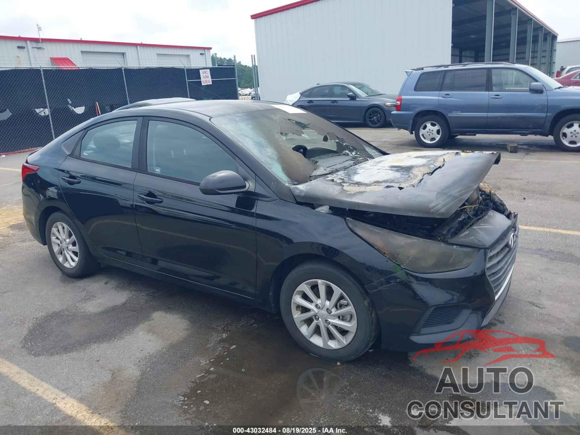 HYUNDAI ACCENT 2018 - 3KPC24A30JE021057