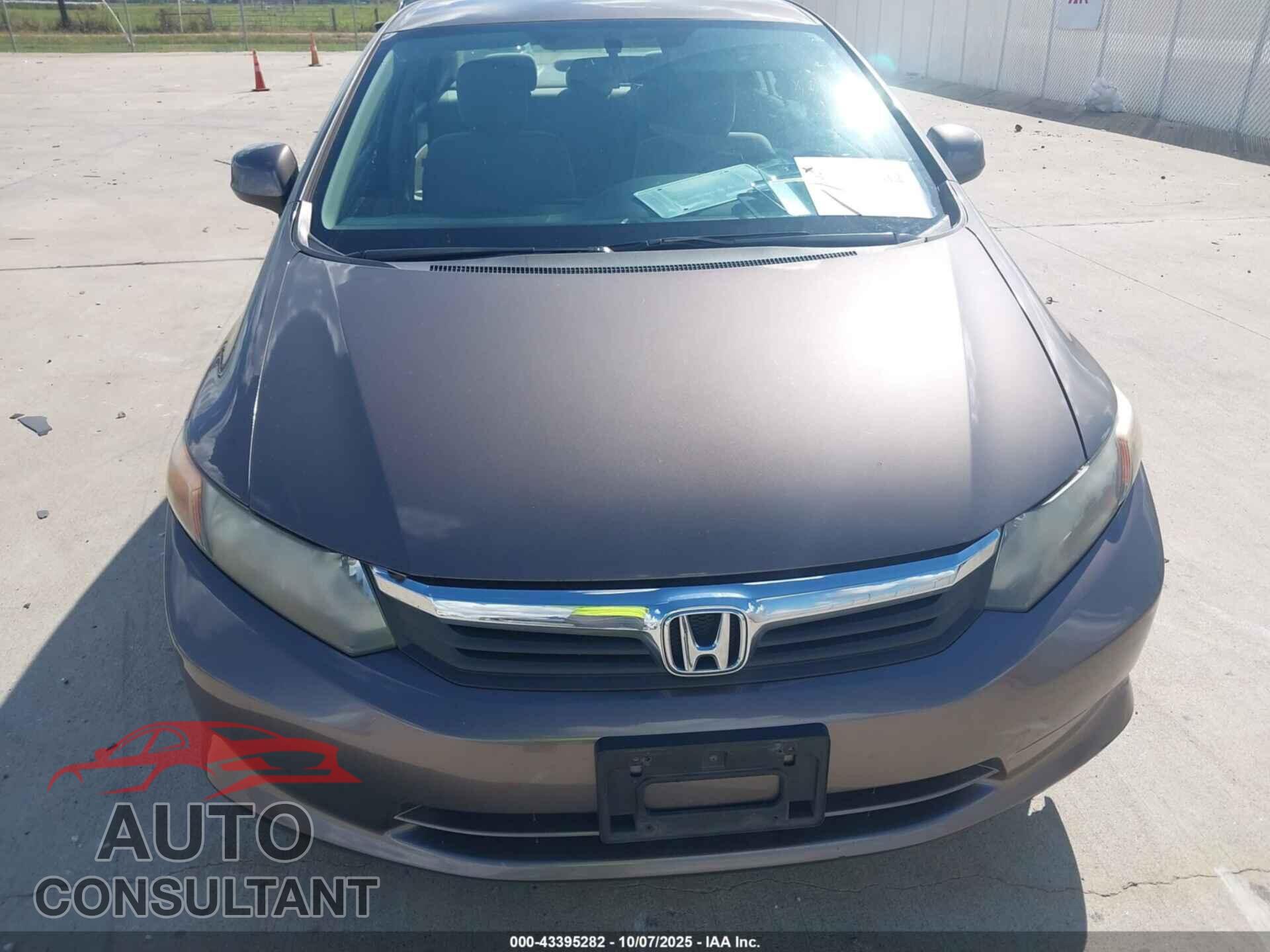 HONDA CIVIC 2012 - 2HGFB2F57CH578049
