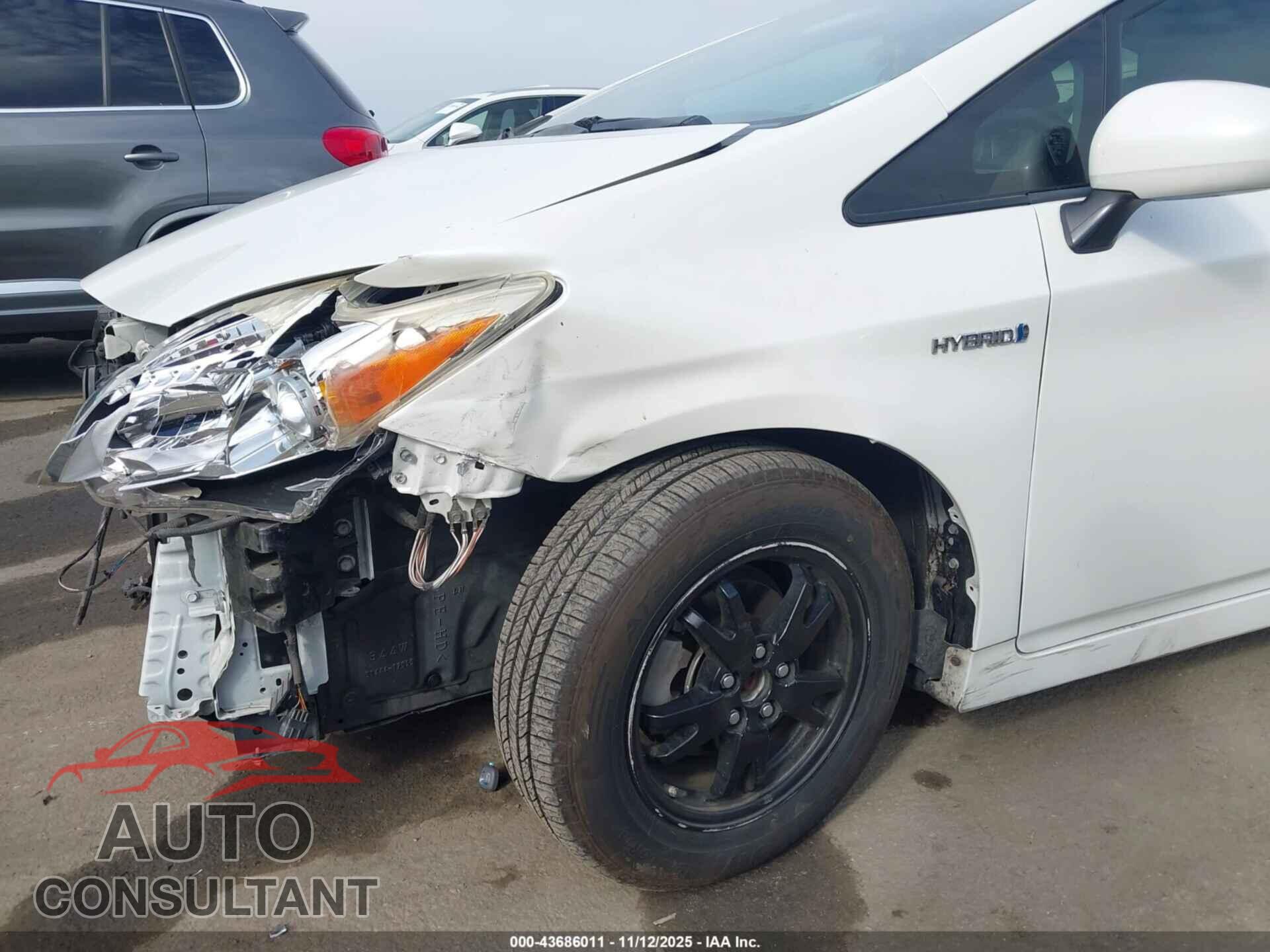 TOYOTA PRIUS 2014 - JTDKN3DU4E1772012