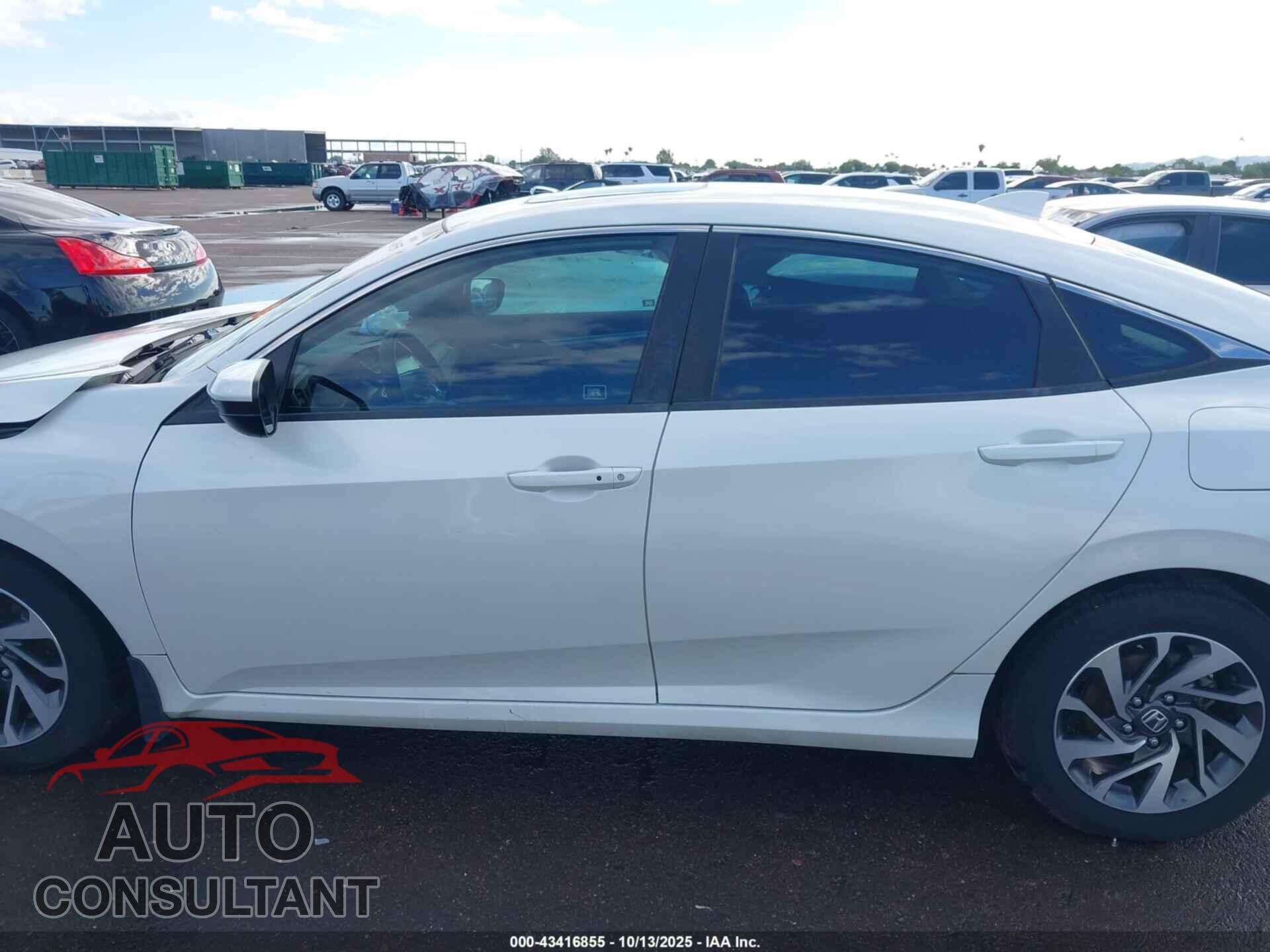HONDA CIVIC 2017 - 19XFC2F78HE026690