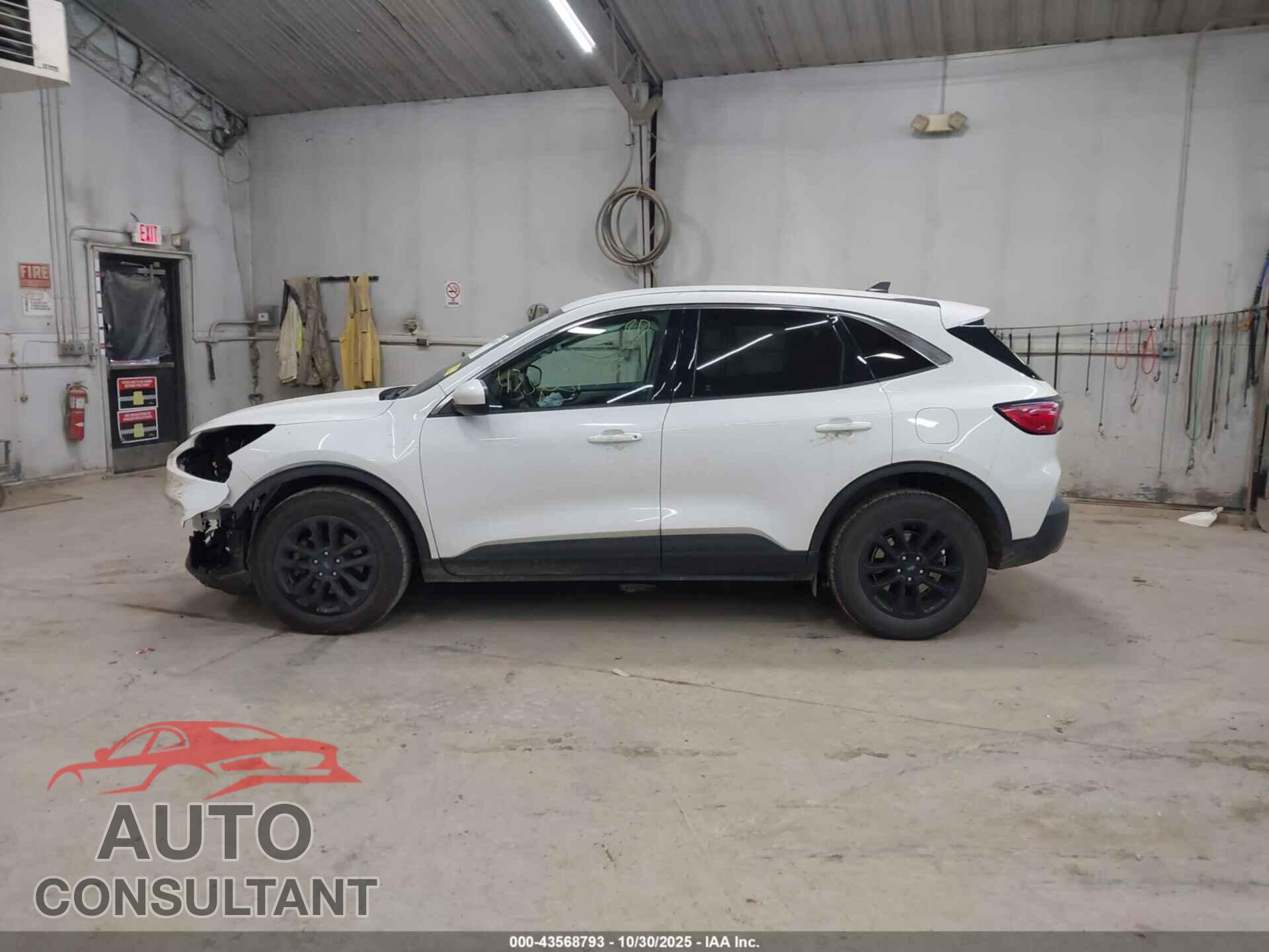 FORD ESCAPE 2020 - 1FMCU9G60LUA97645