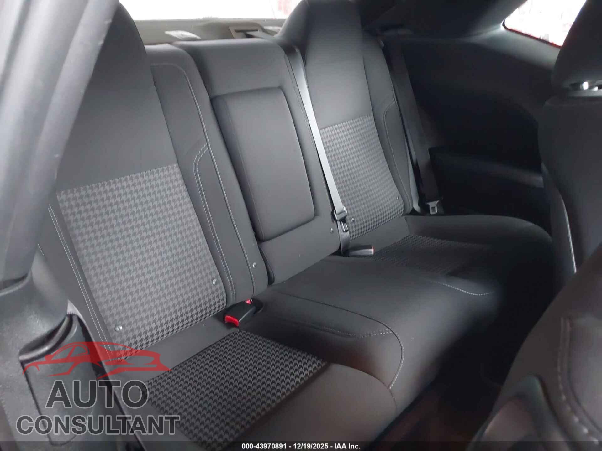 DODGE CHALLENGER 2017 - 2C3CDZAG4HH633596