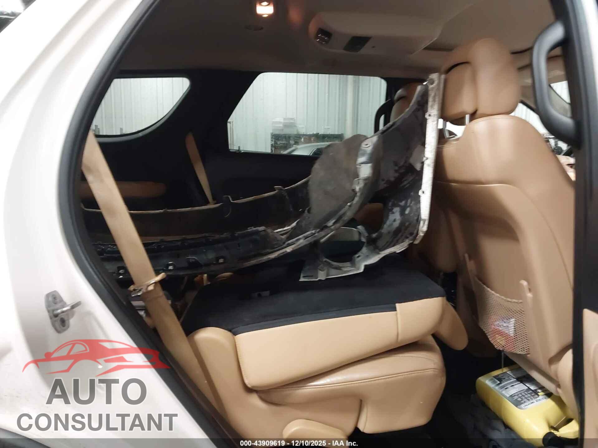 DODGE DURANGO 2012 - 1C4SDJET3CC130654