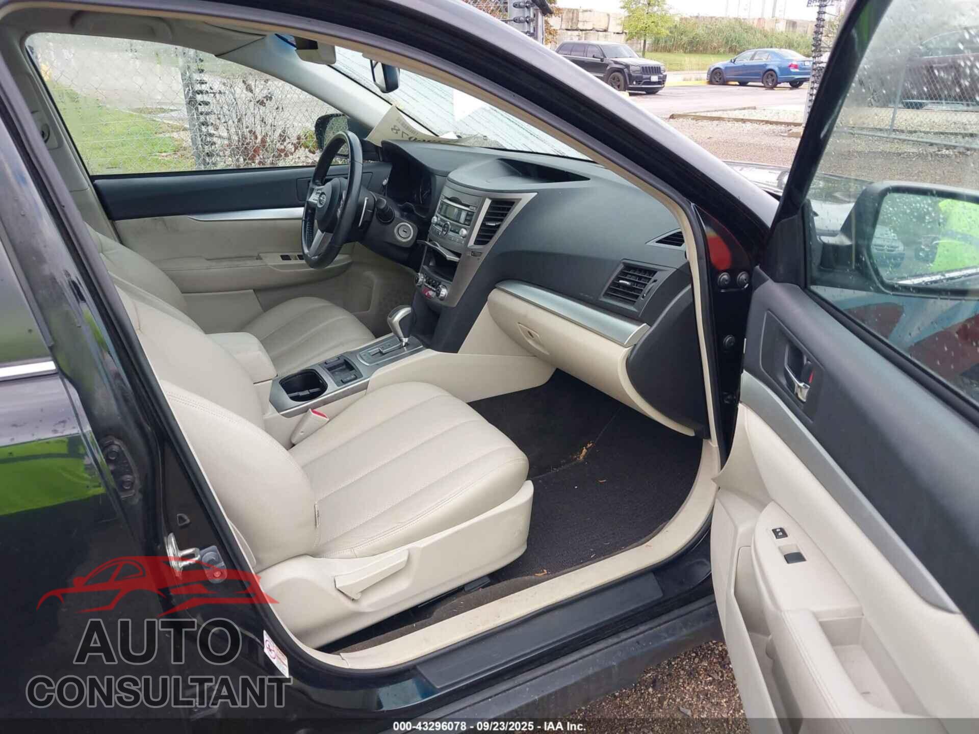 SUBARU OUTBACK 2011 - 4S4BRCCC2B3409359
