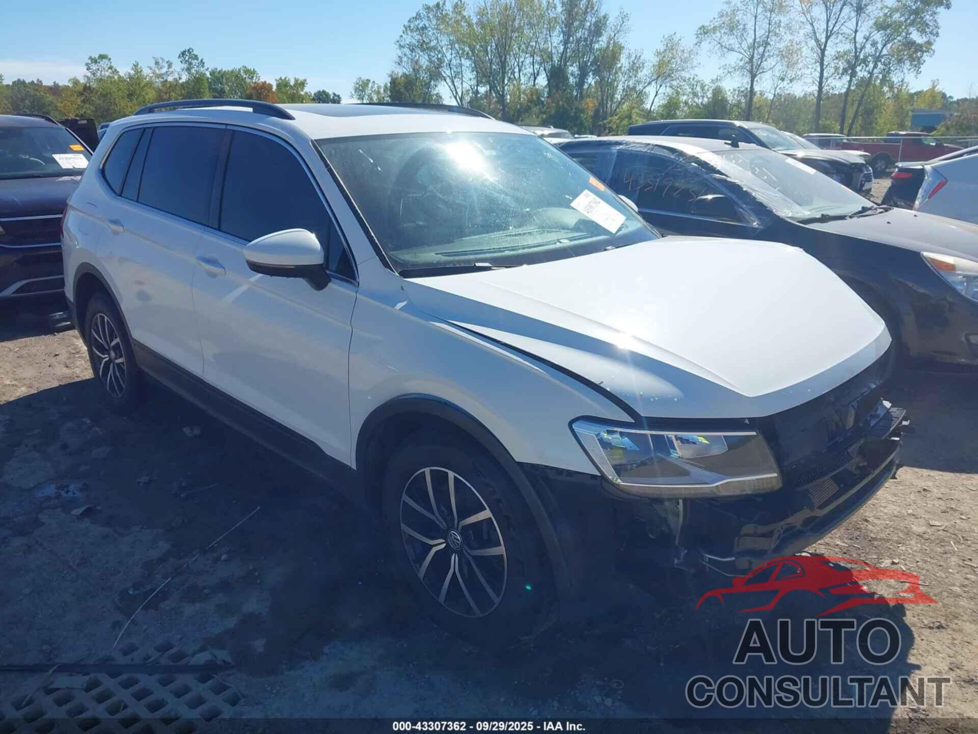 VOLKSWAGEN TIGUAN 2019 - 3VV2B7AX6KM009987