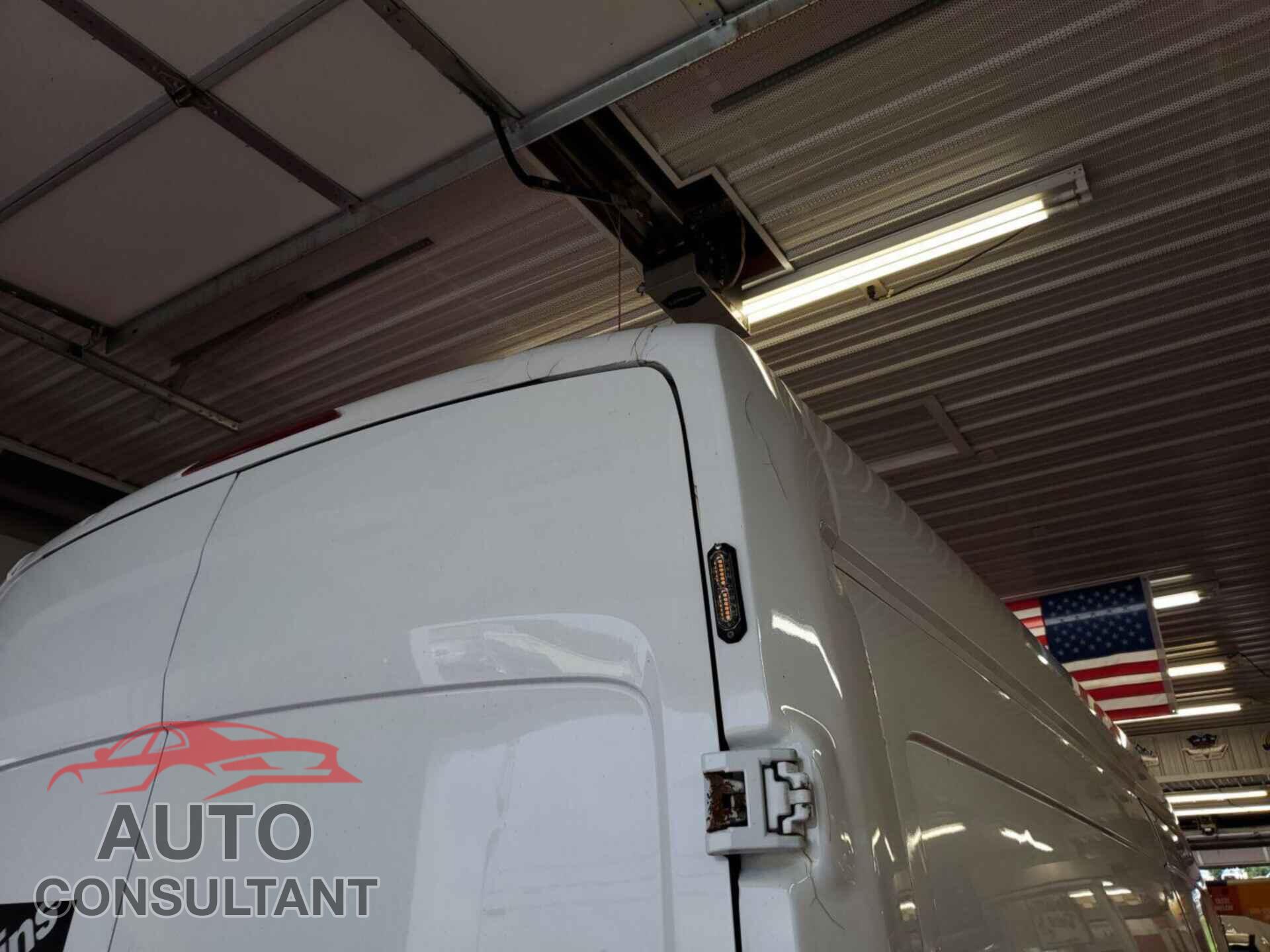 FORD TRANSIT 2017 - 1FTBF4XM4HKB48756