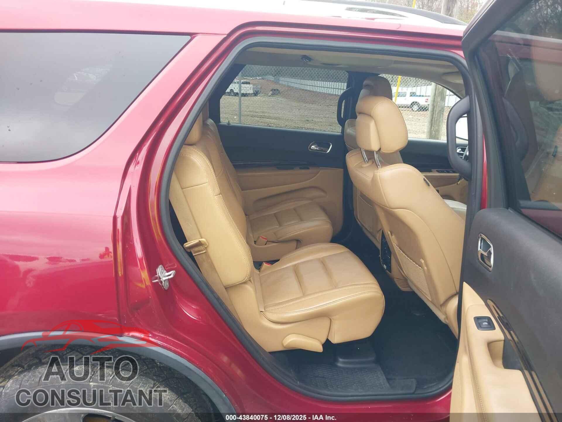DODGE DURANGO 2013 - 1C4SDHET3DC678518