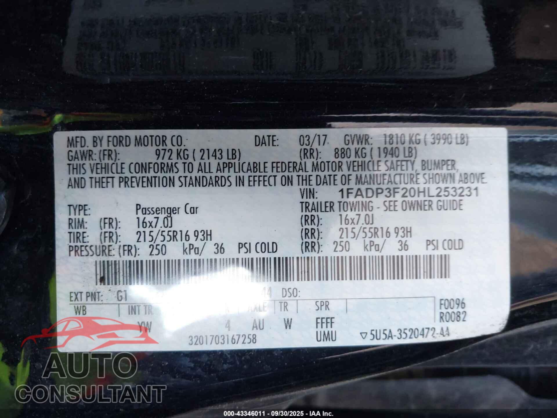 FORD FOCUS 2017 - 1FADP3F20HL253231