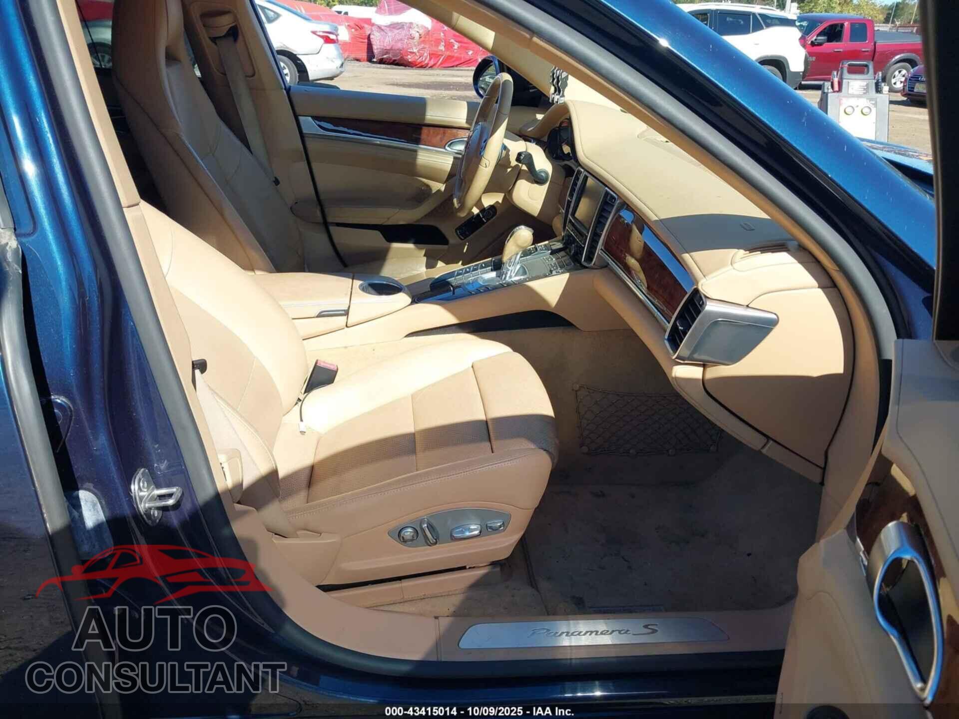 PORSCHE PANAMERA 2012 - WP0AB2A70CL061258