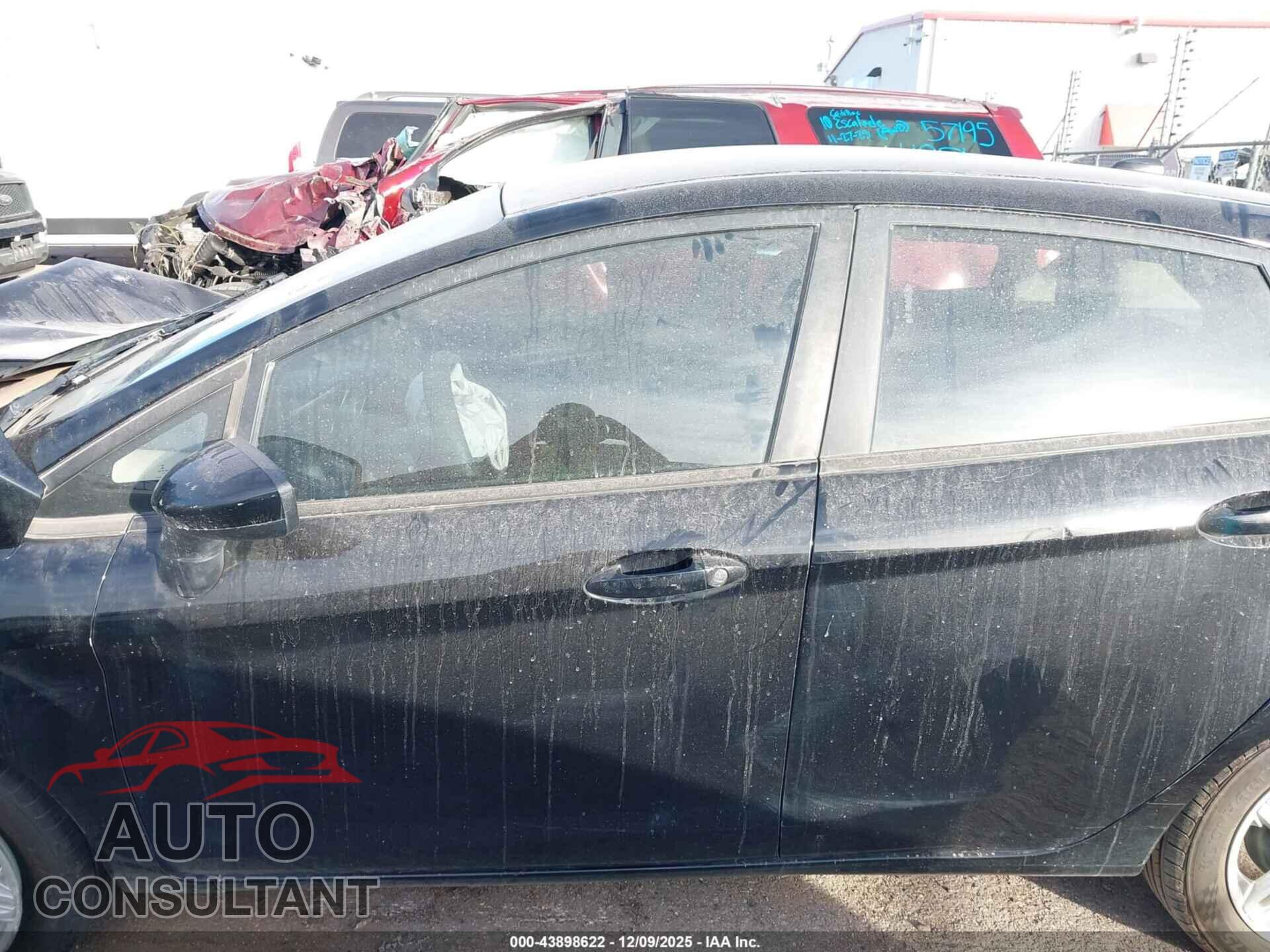 FORD FIESTA 2017 - 3FADP4EJ9HM153965