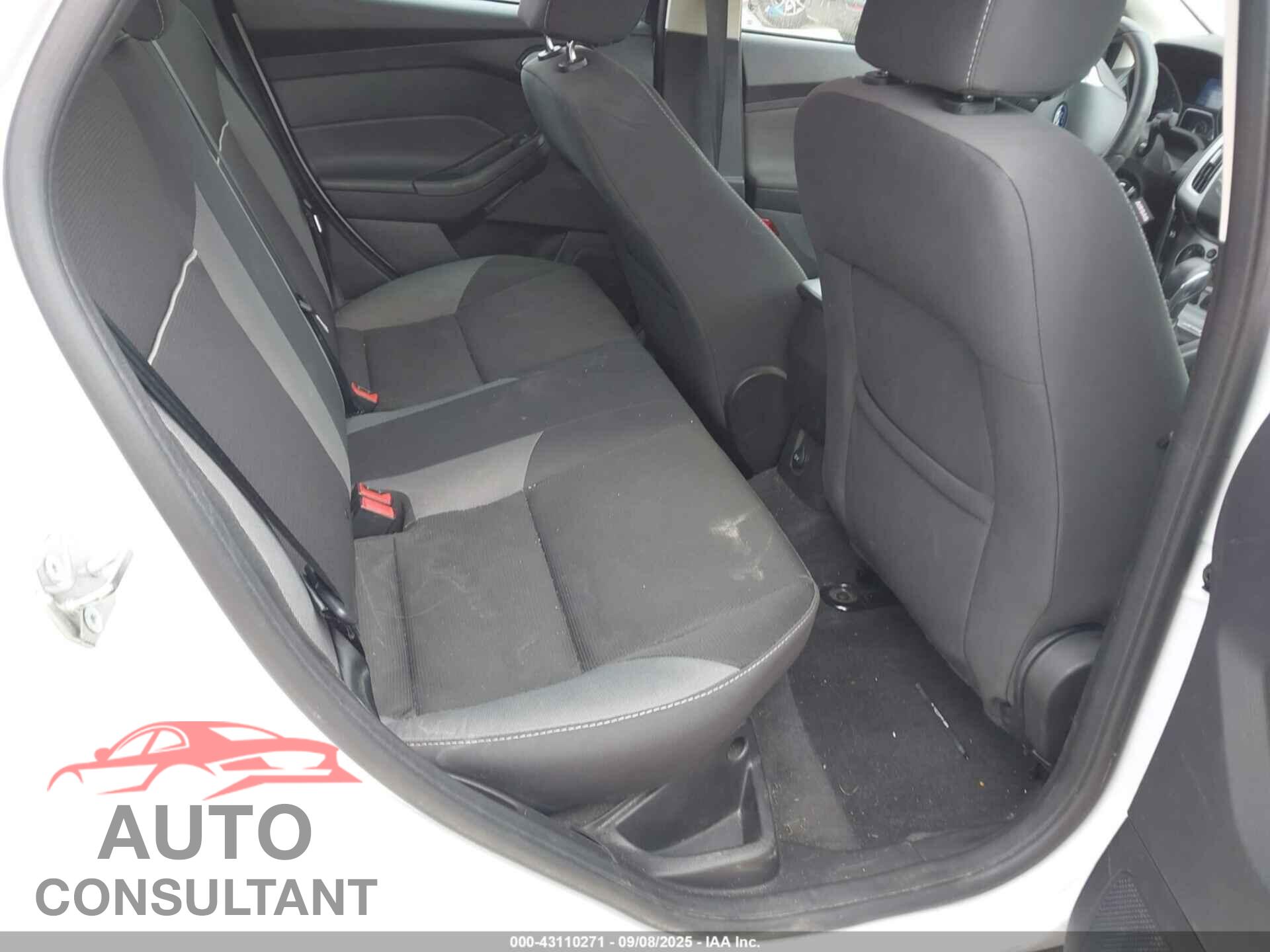 FORD FOCUS 2014 - 1FADP3F29EL391071