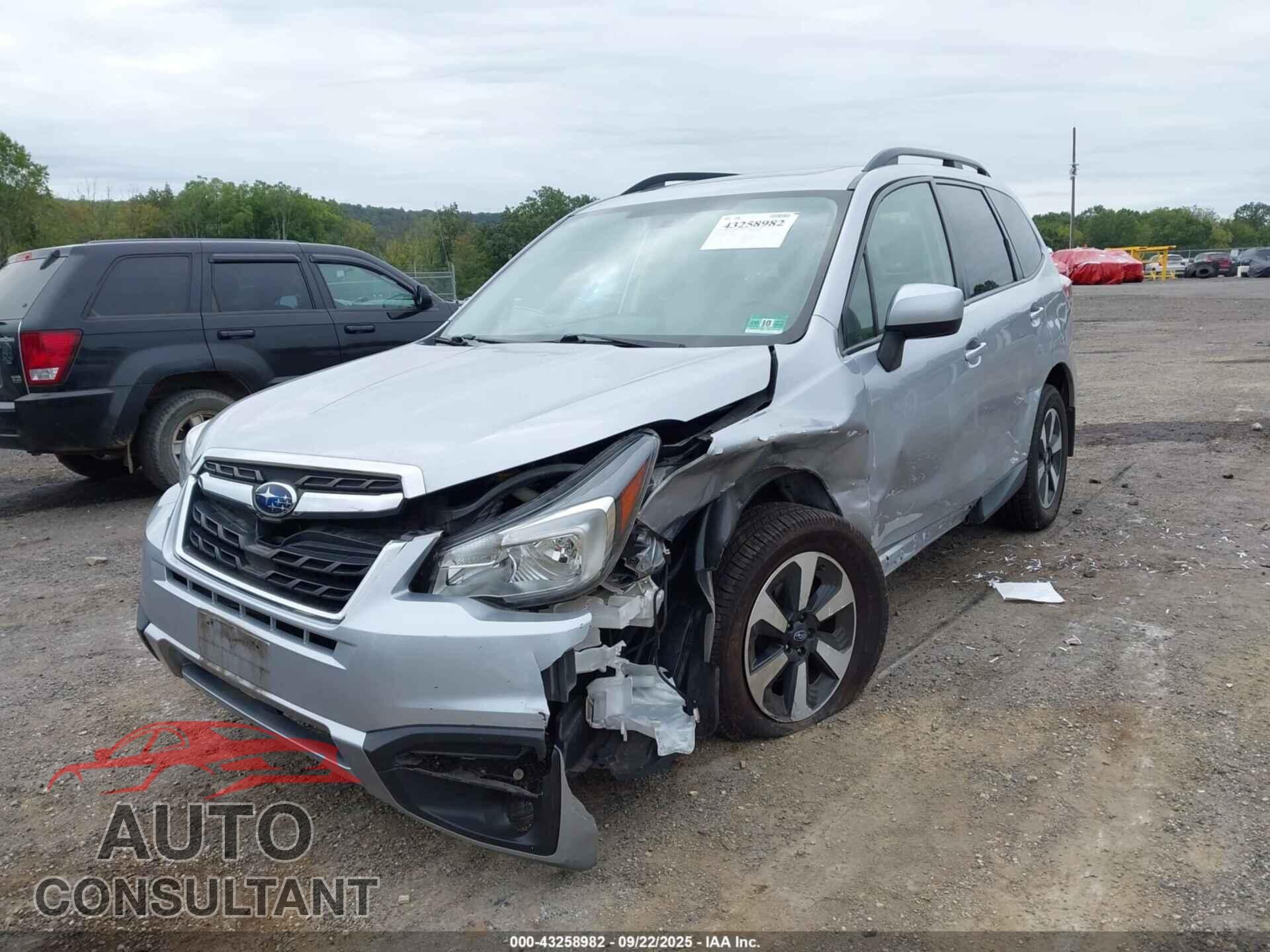 SUBARU FORESTER 2017 - JF2SJAGC8HH462929