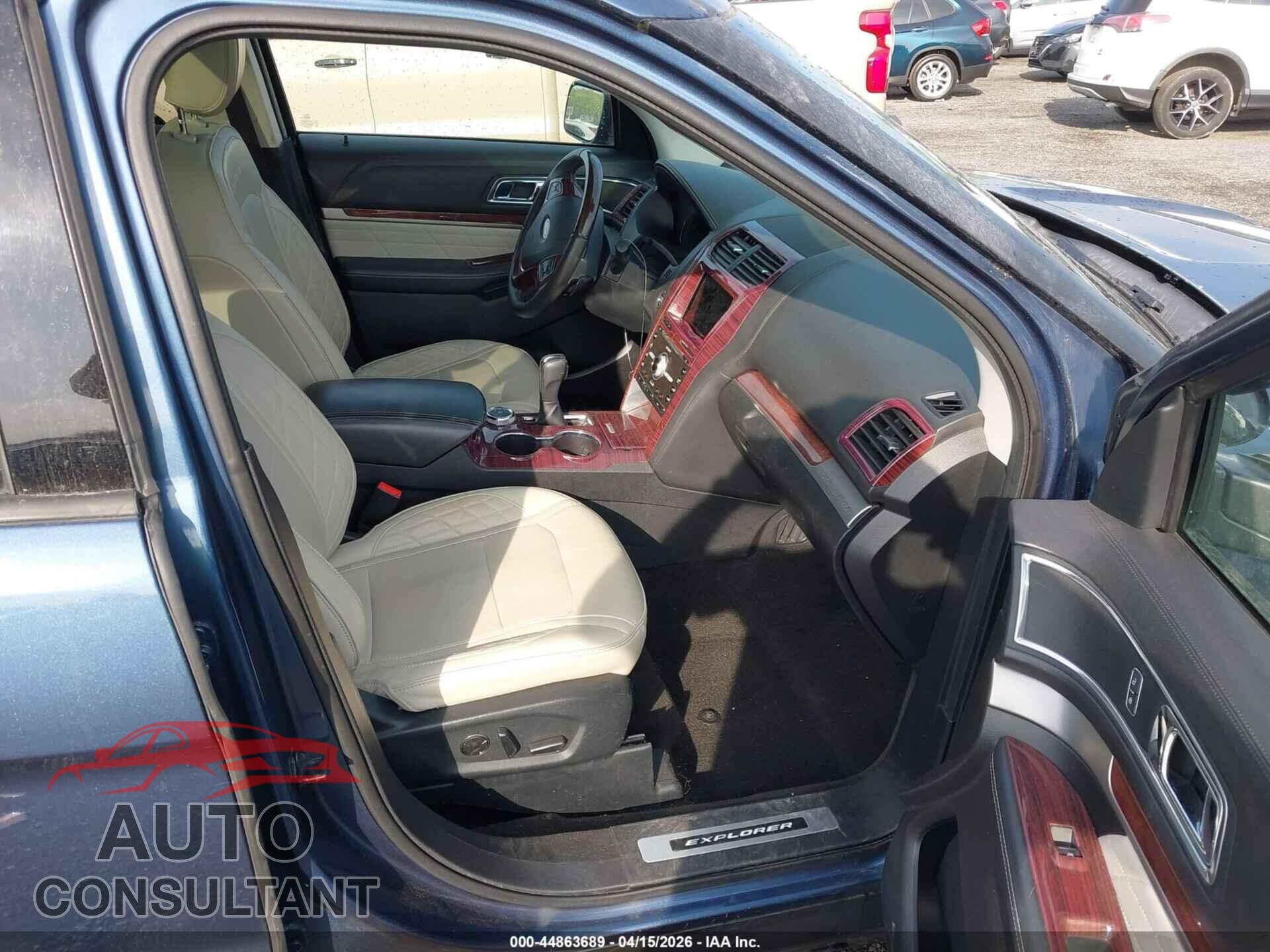 FORD EXPLORER 2018 - 1FM5K8HT7JGB27569