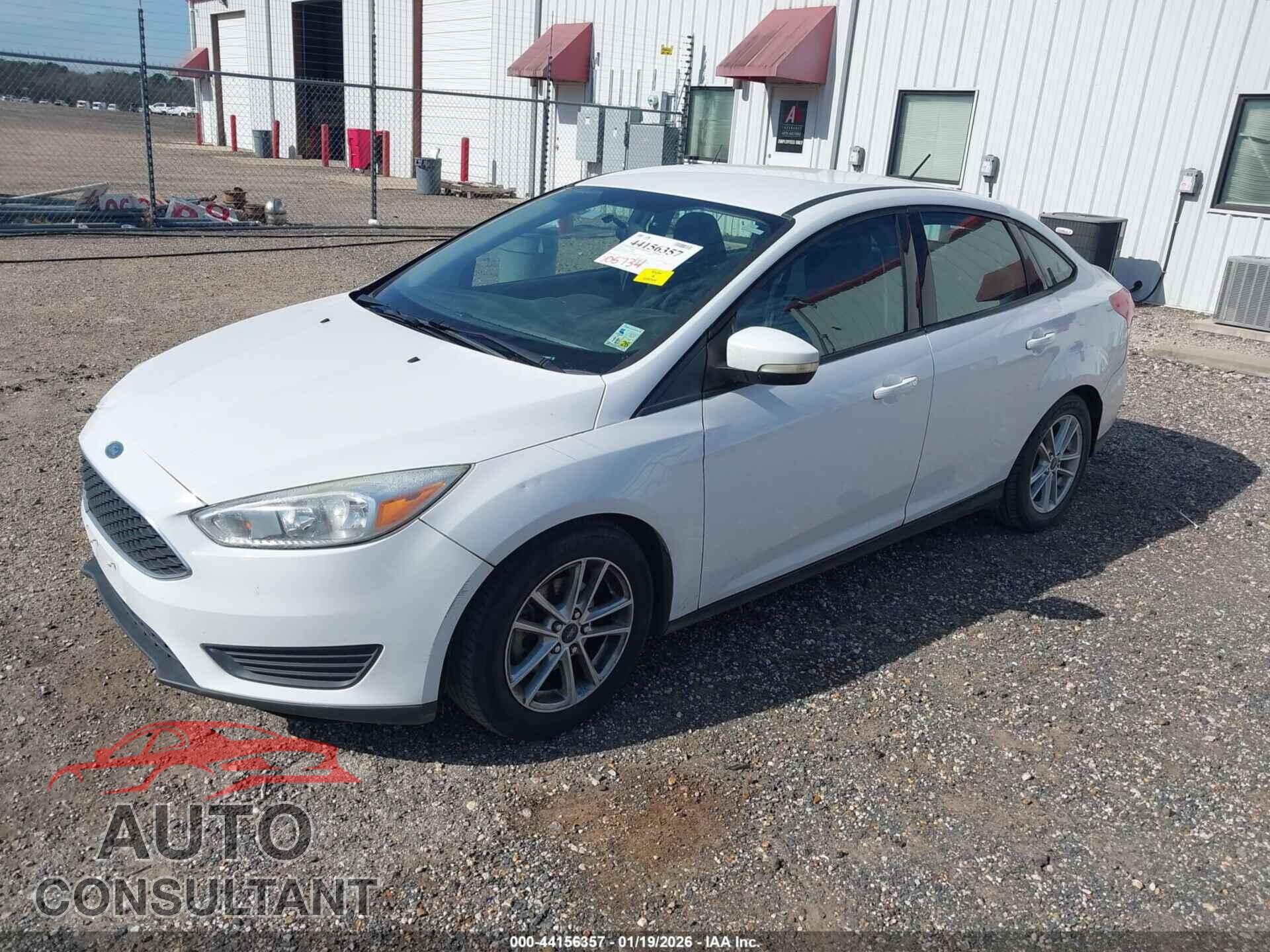 FORD FOCUS 2017 - 1FADP3F21HL295584