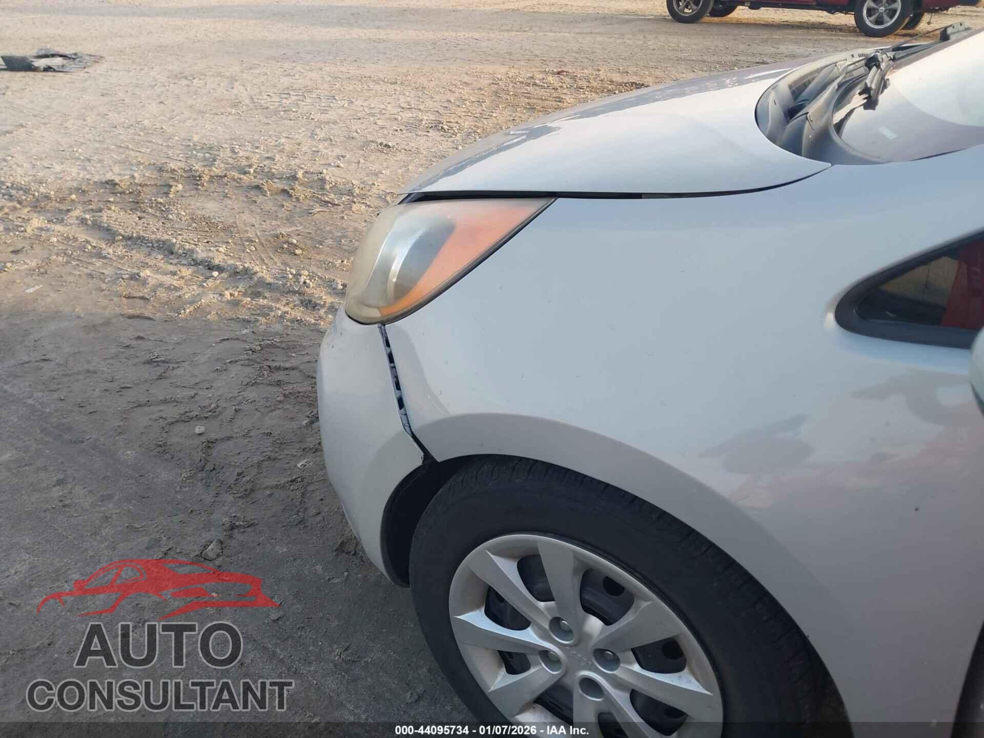 KIA RIO5 2012 - KNADN5A35C6027816