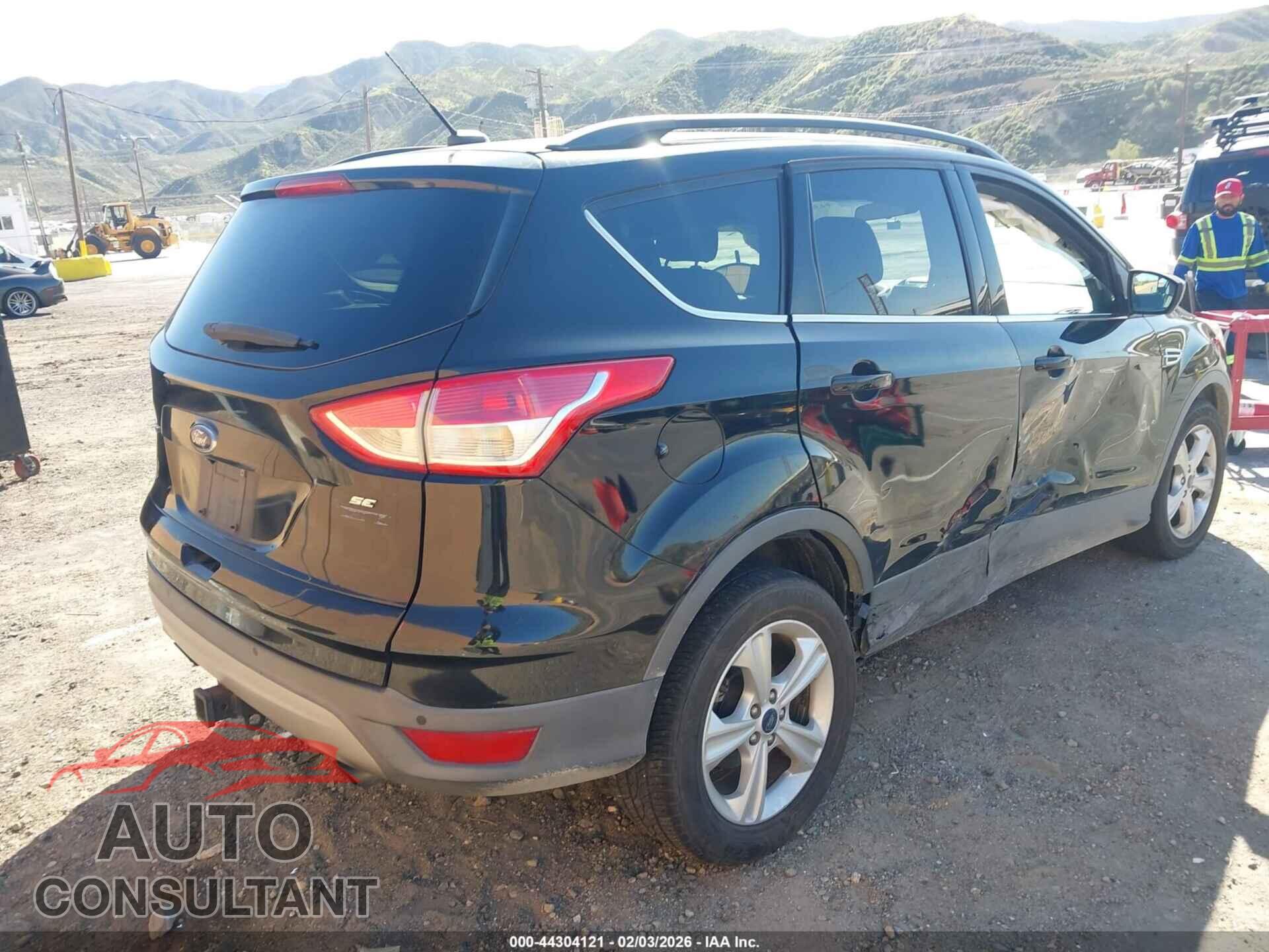 FORD ESCAPE 2016 - 1FMCU0G96GUC80169