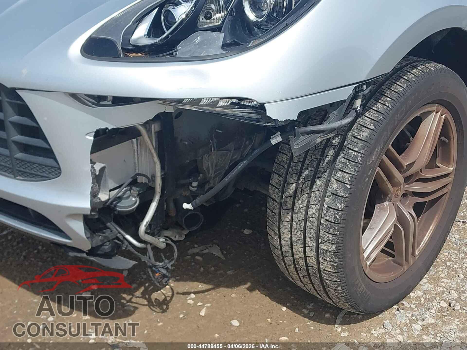 PORSCHE MACAN 2015 - WP1AB2A54FLB58609