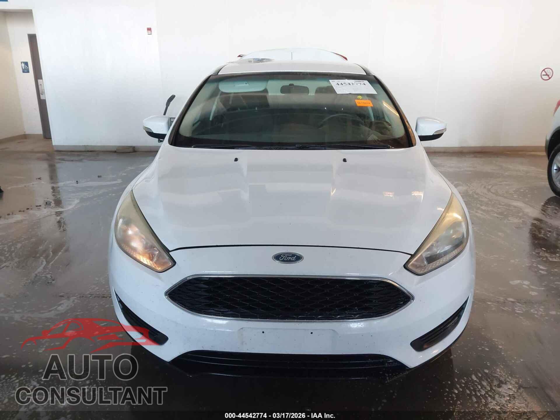 FORD FOCUS 2016 - 1FADP3F26GL330683