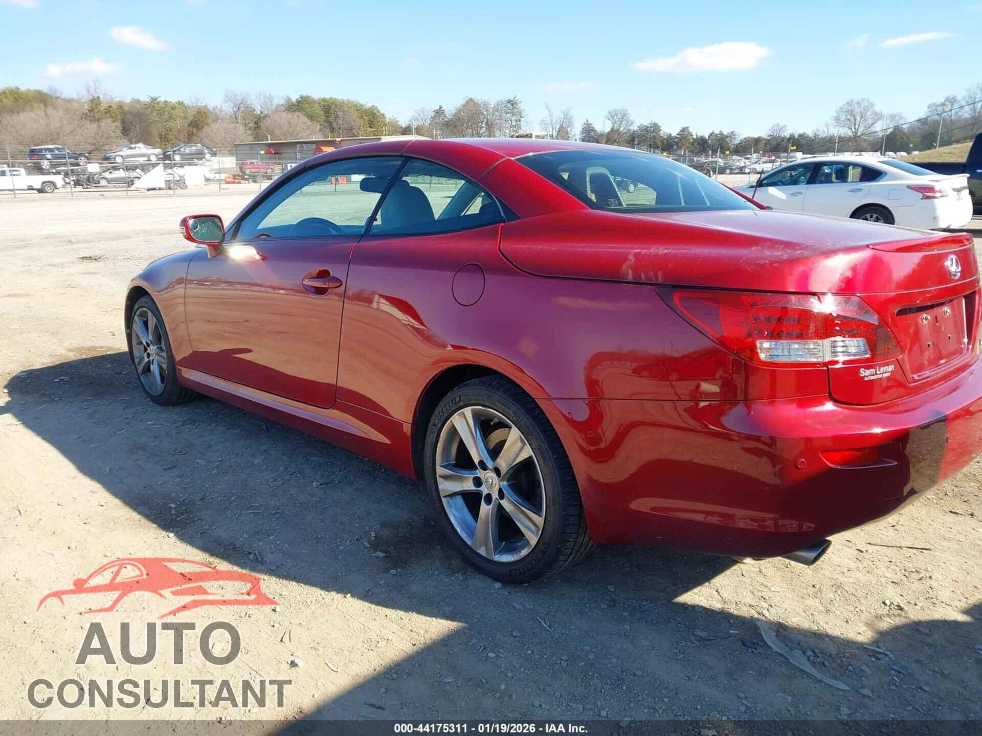 LEXUS IS 350C 2012 - JTHFE2C21C2507887