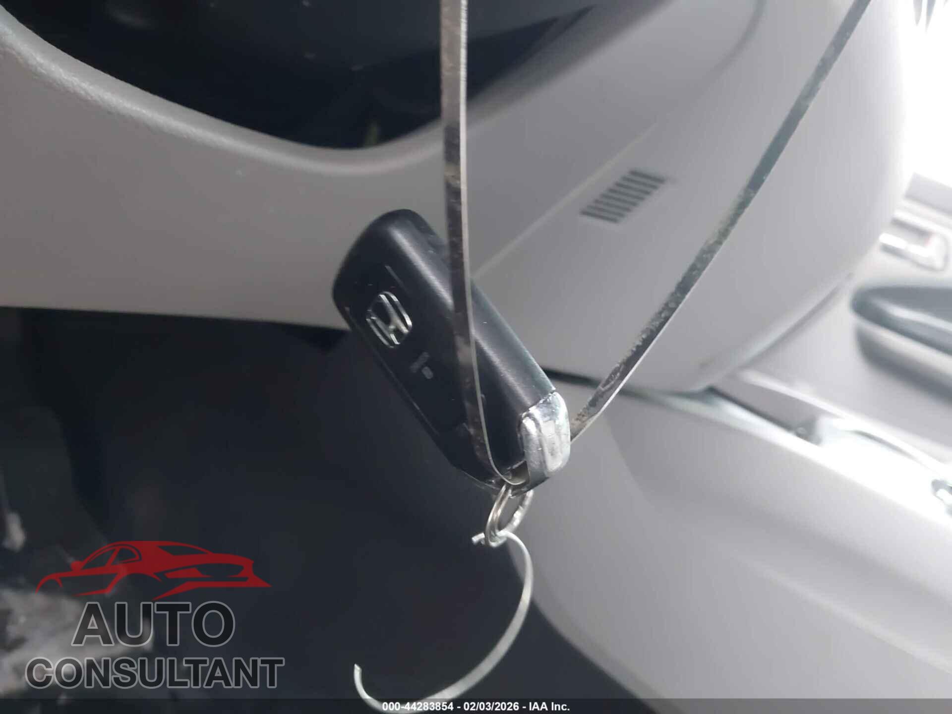 HONDA PILOT 2018 - 5FNYF6H53JB072477