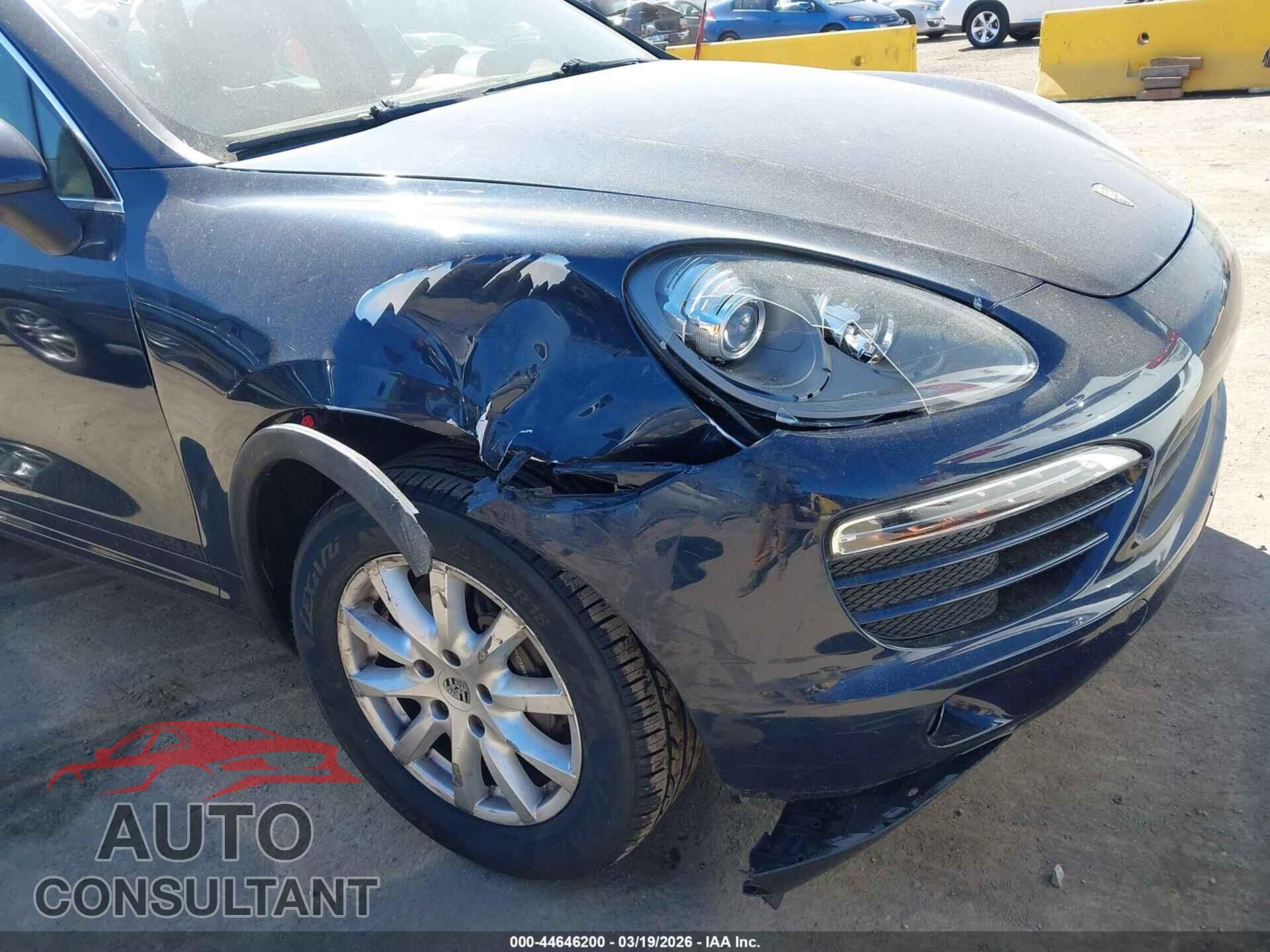 PORSCHE CAYENNE 2012 - WP1AA2A2XCLA11537