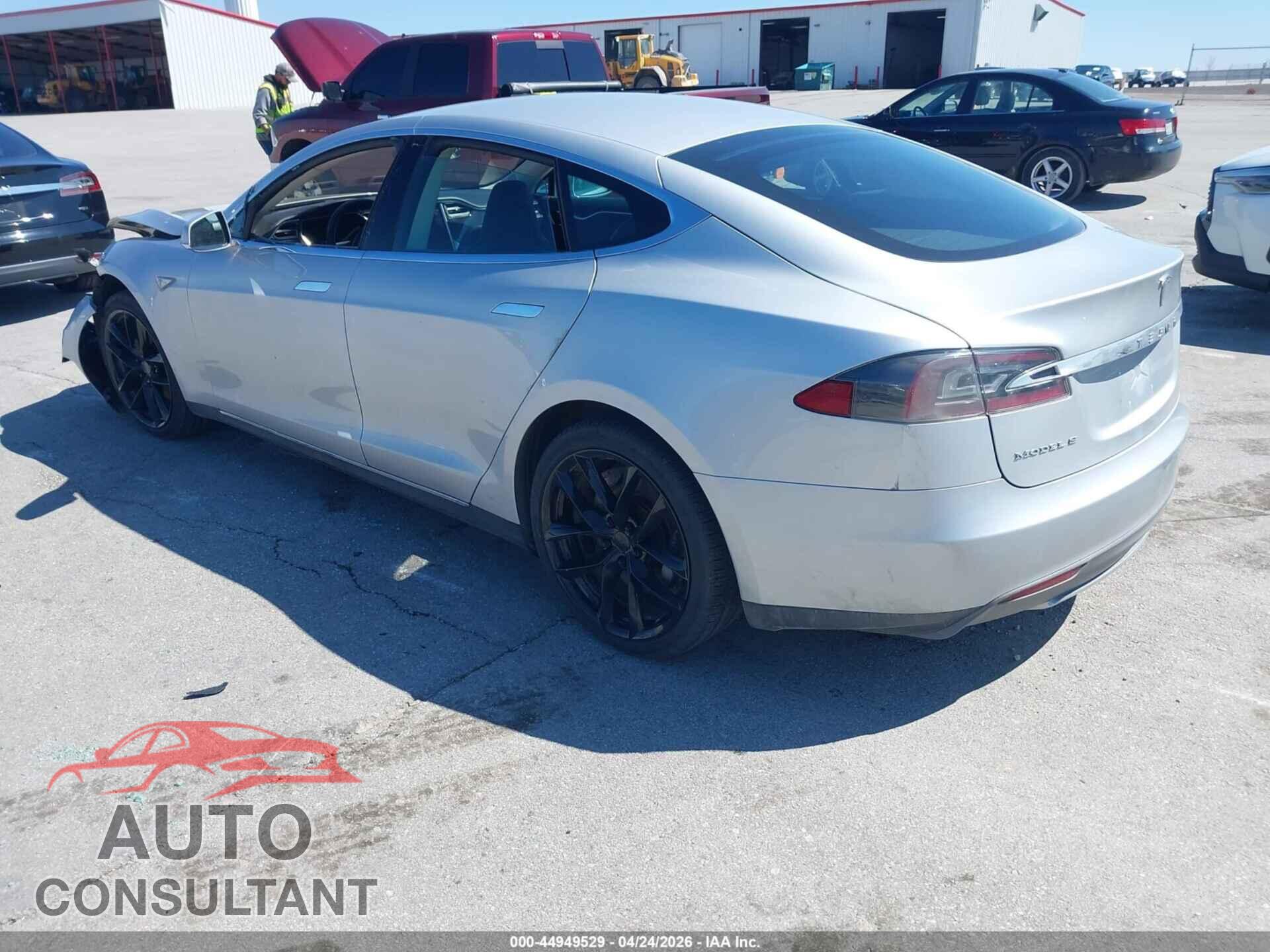 TESLA MODEL S 2013 - 5YJSA1CN6DFP23149