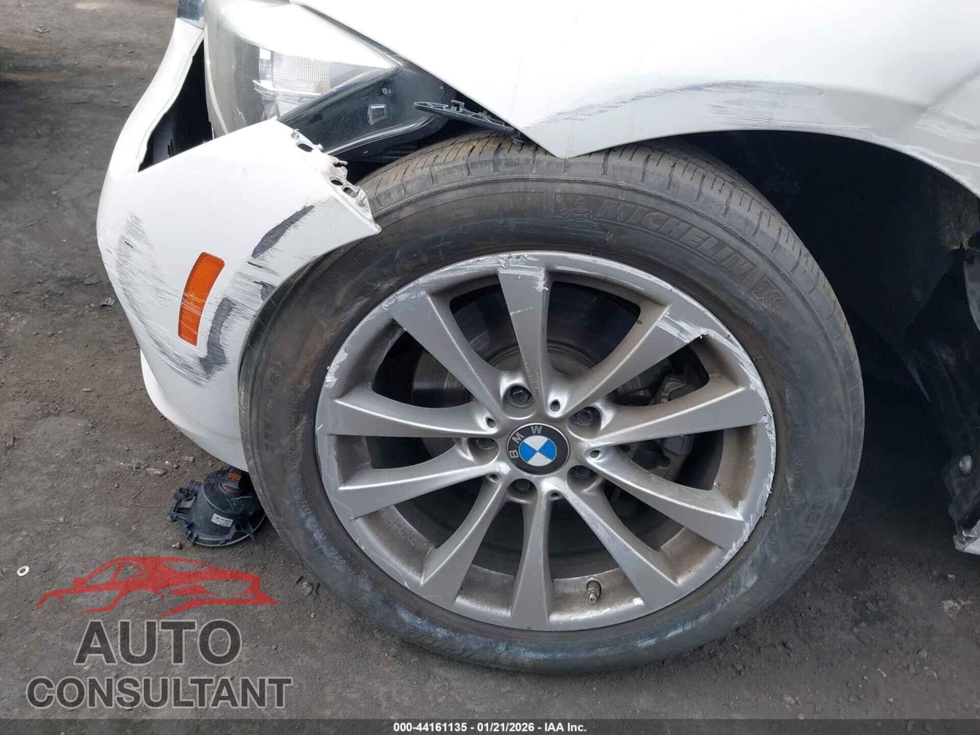 BMW 320I 2016 - WBA8A9C50GK618457