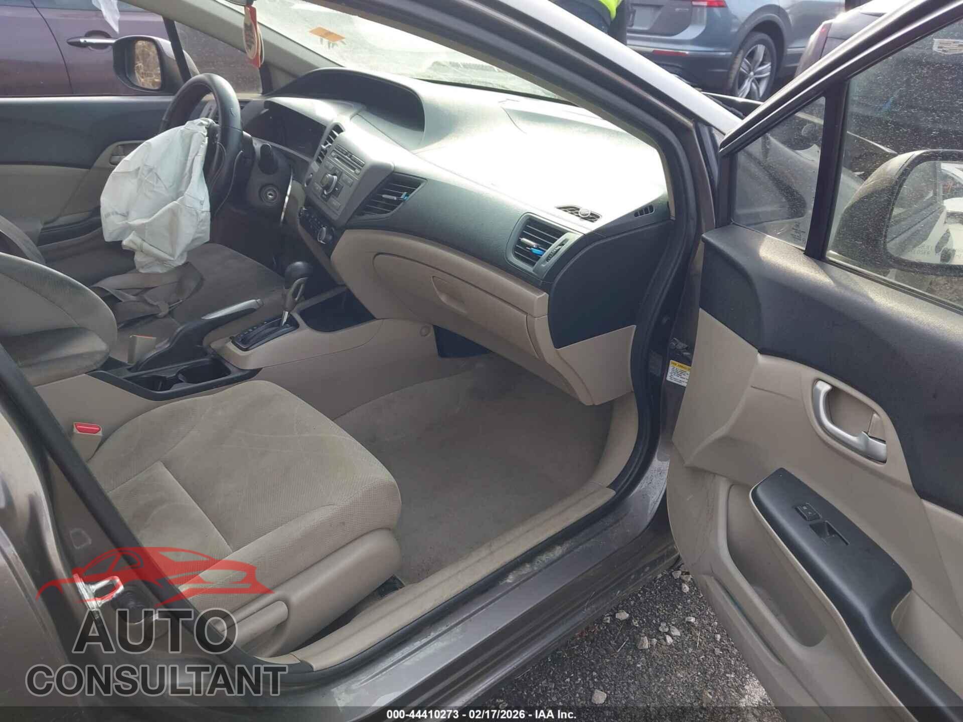 HONDA CIVIC 2012 - 19XFB2F56CE332264